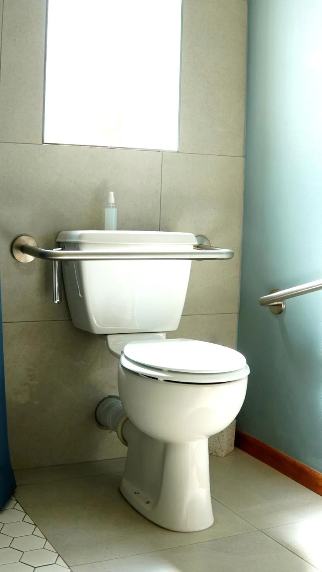 Toilet in Celtis Country Lodge & Restaurant