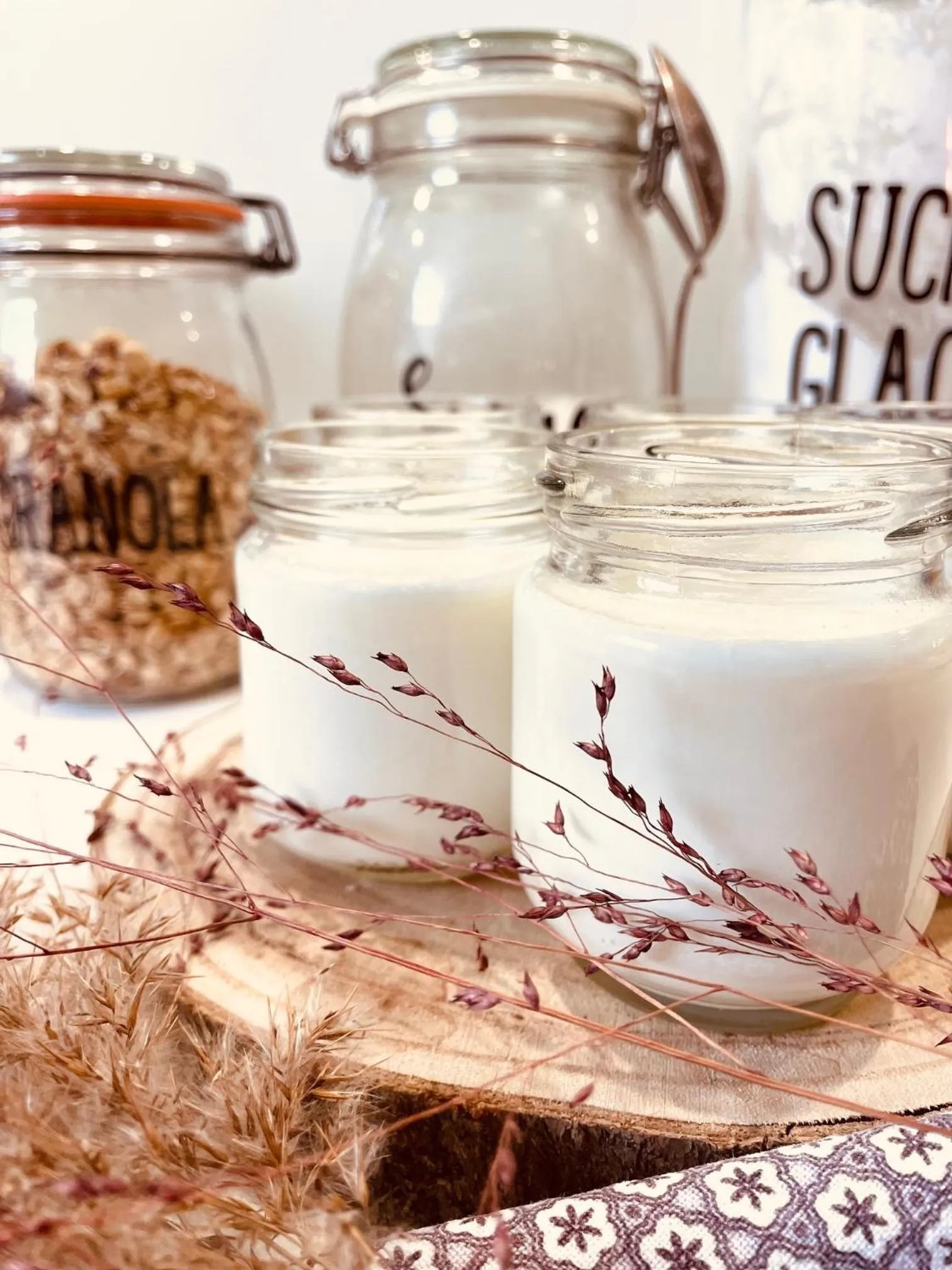 Food and drinks in B&B Temps Suspendu Provence