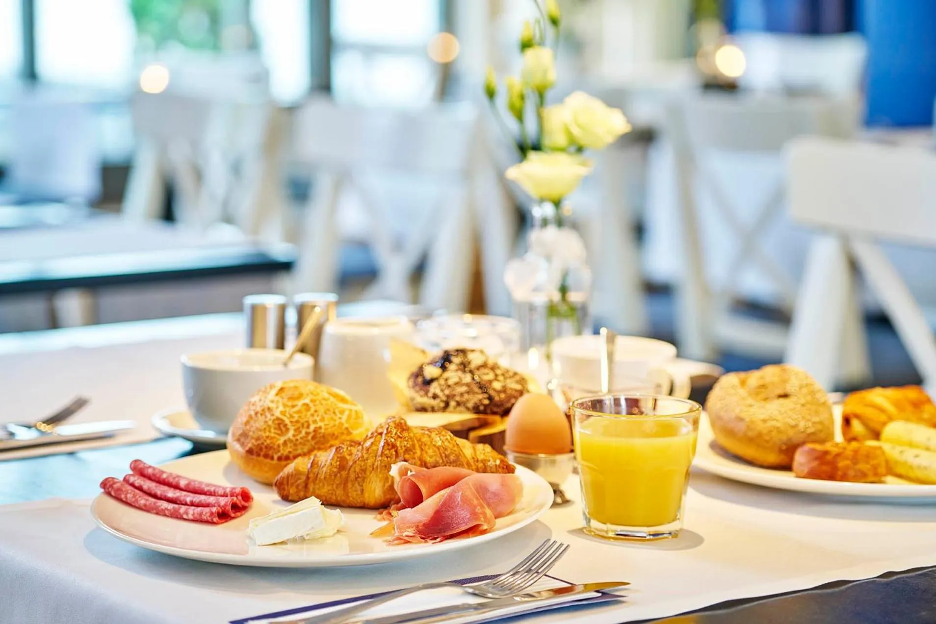 Breakfast in Saillant Hotel Gulpenerland - Auping Hotel Partner