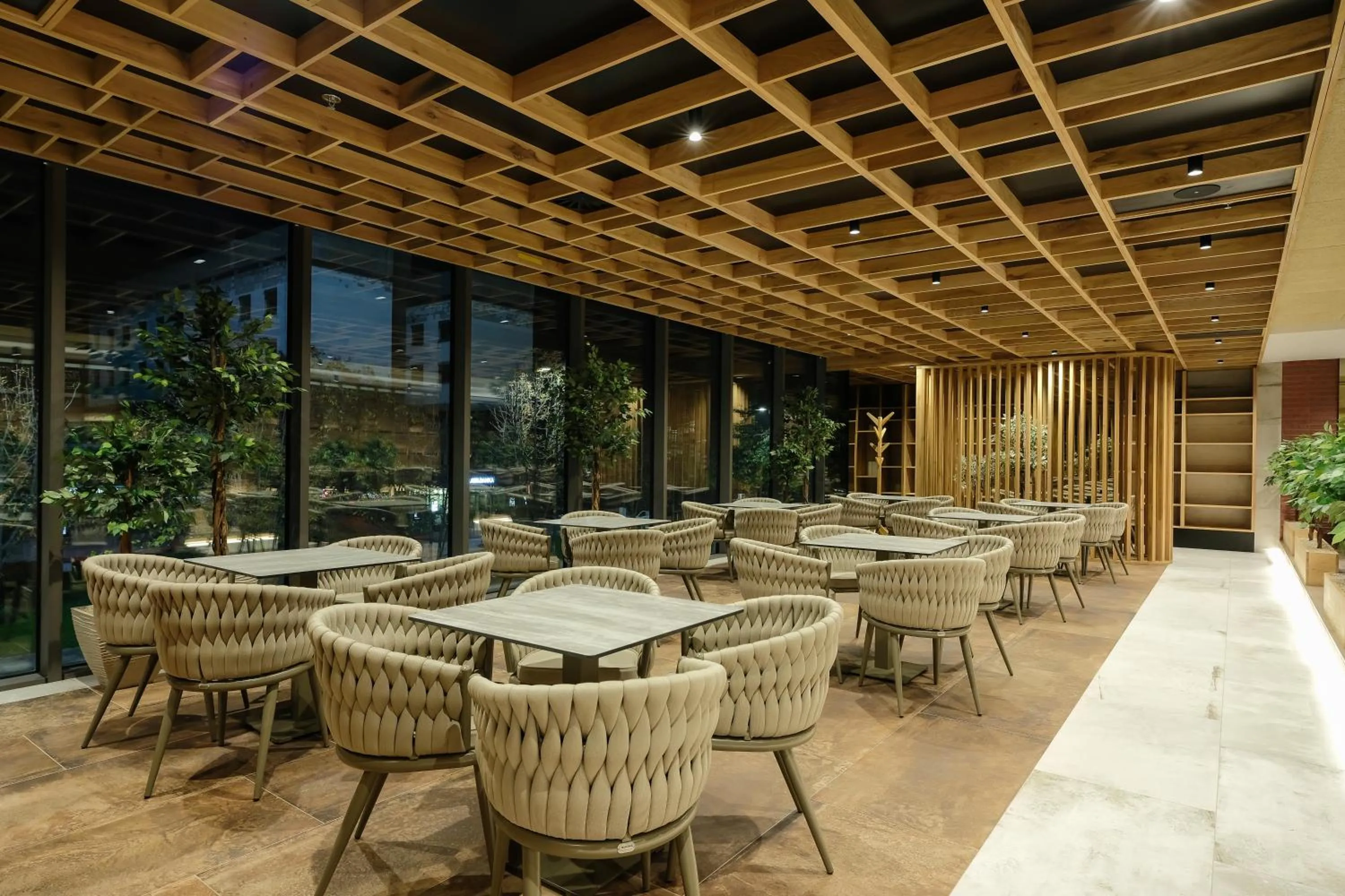 Restaurant/places to eat in Hotel Vema