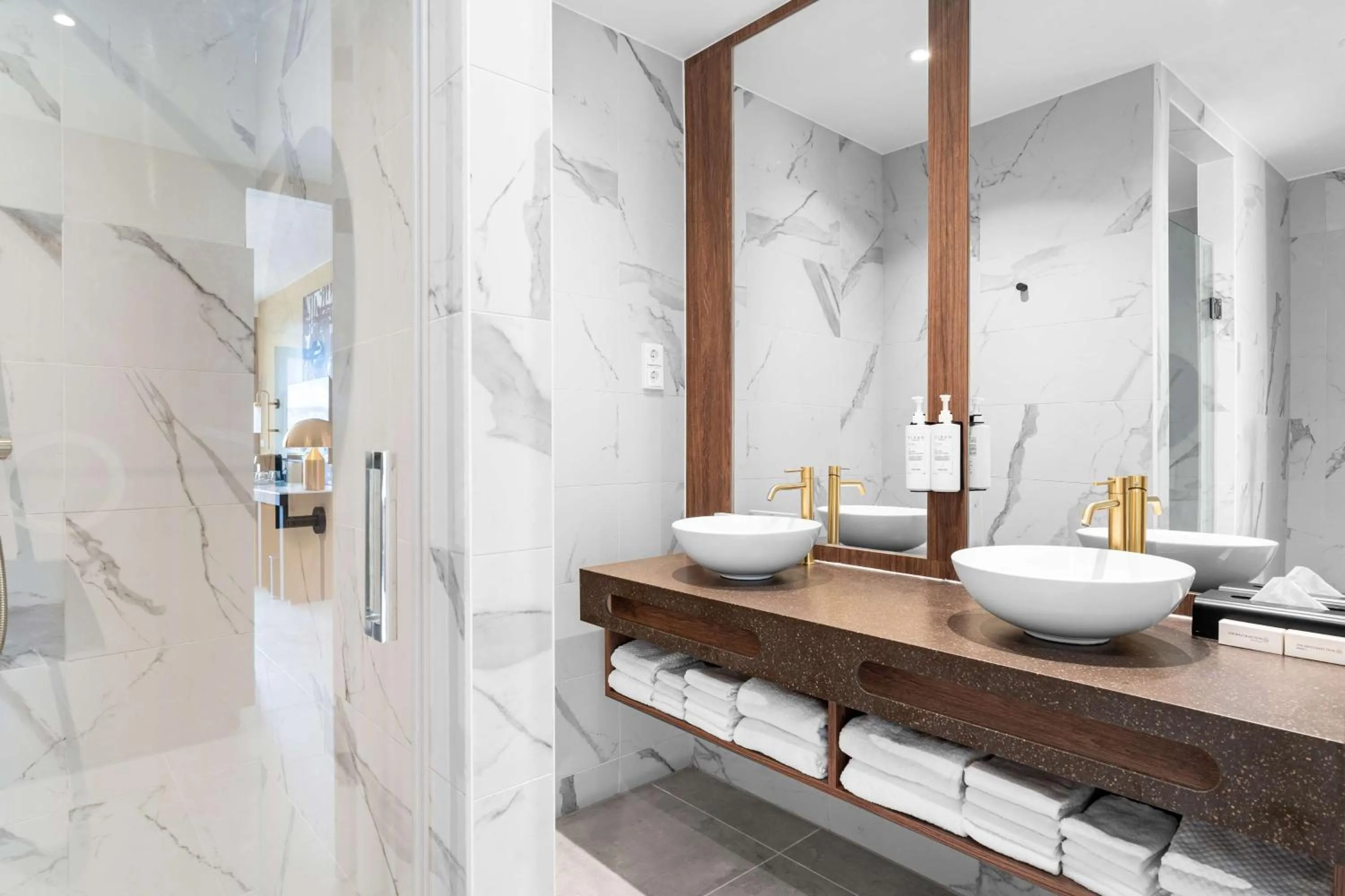 Bathroom in The Rif At Mangrove Beach Corendon Curacao All-Inclusive, Curio by Hilton