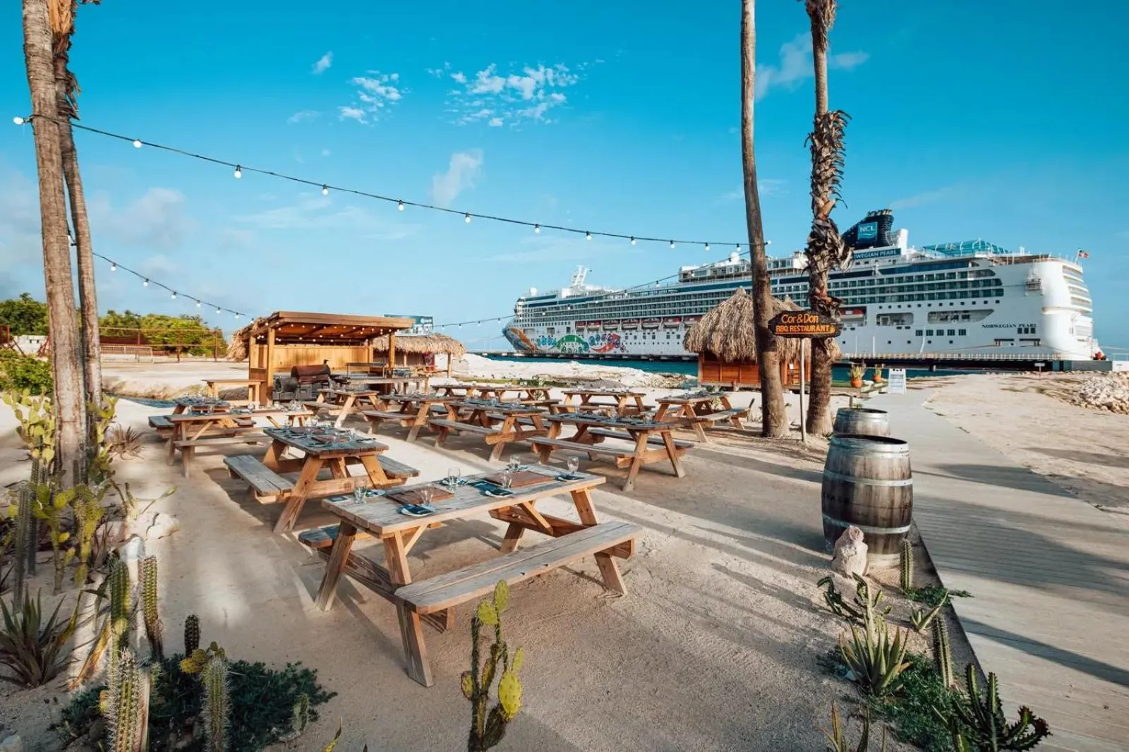 Restaurant/places to eat in The Rif At Mangrove Beach Corendon Curacao All-Inclusive, Curio by Hilton