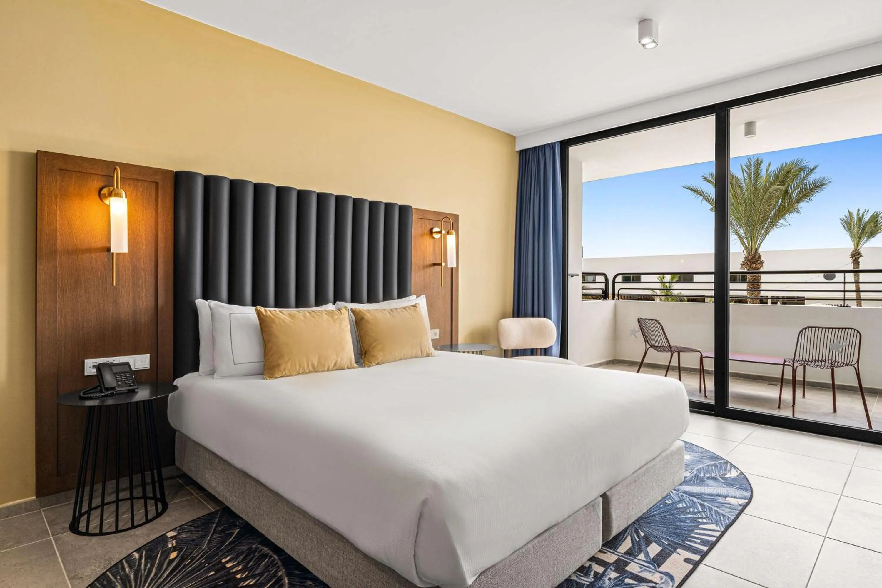 Deluxe King Room - single occupancy - Partial Ocean View in The Rif At Mangrove Beach Corendon Curacao All-Inclusive, Curio by Hilton