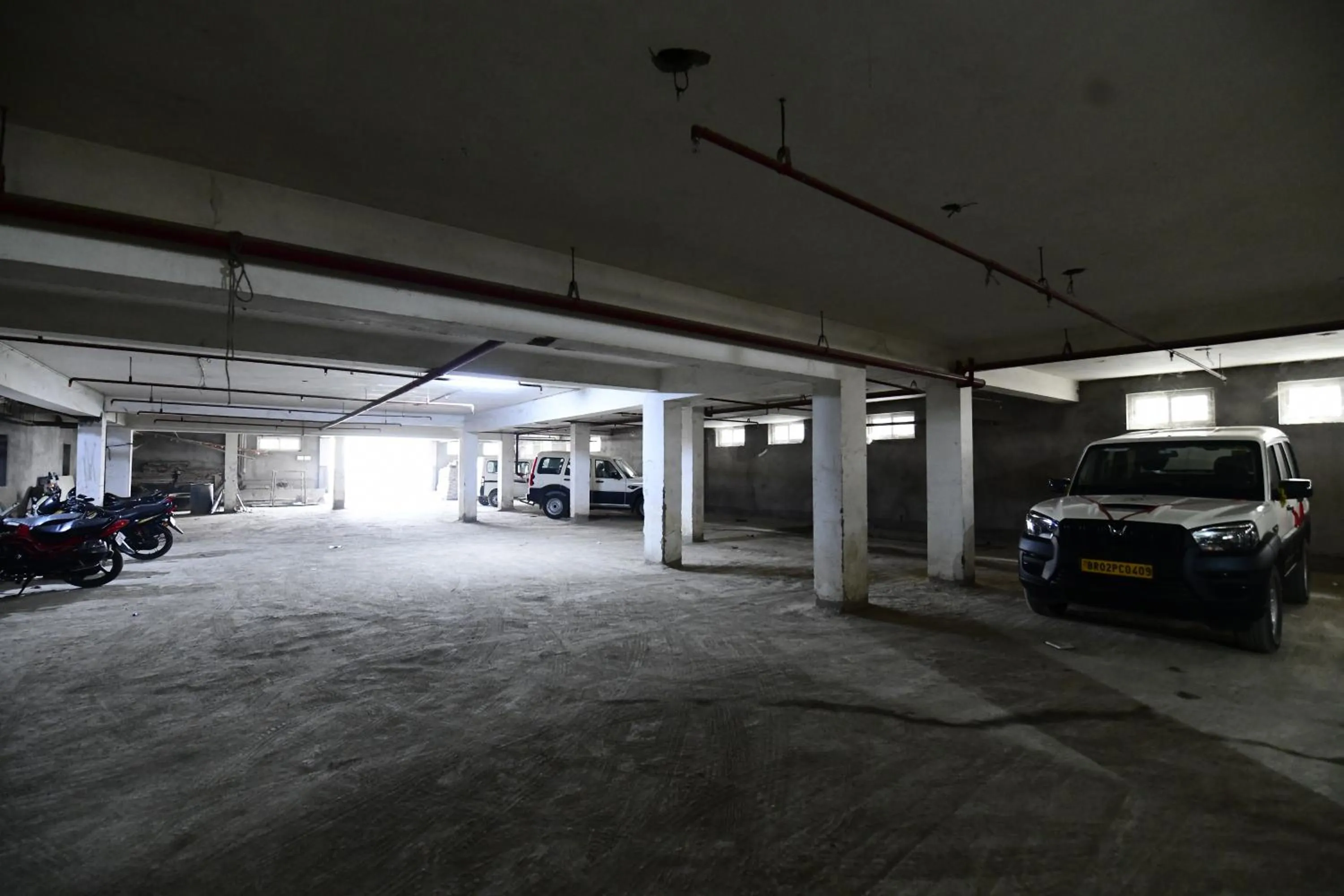 Parking in Hotel Jataka Inn