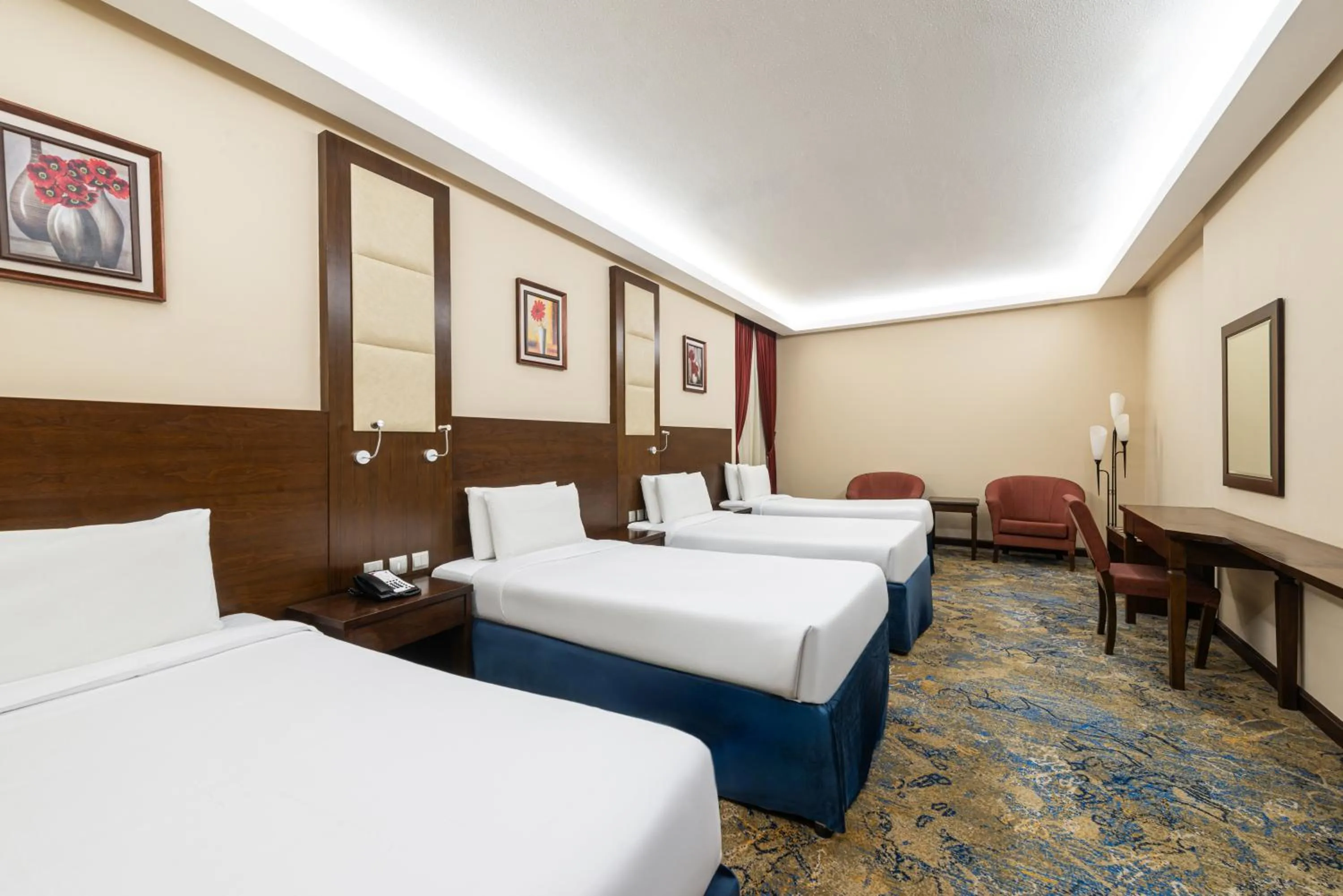 Bedroom, Bed in Razana Al Rawdha Hotel