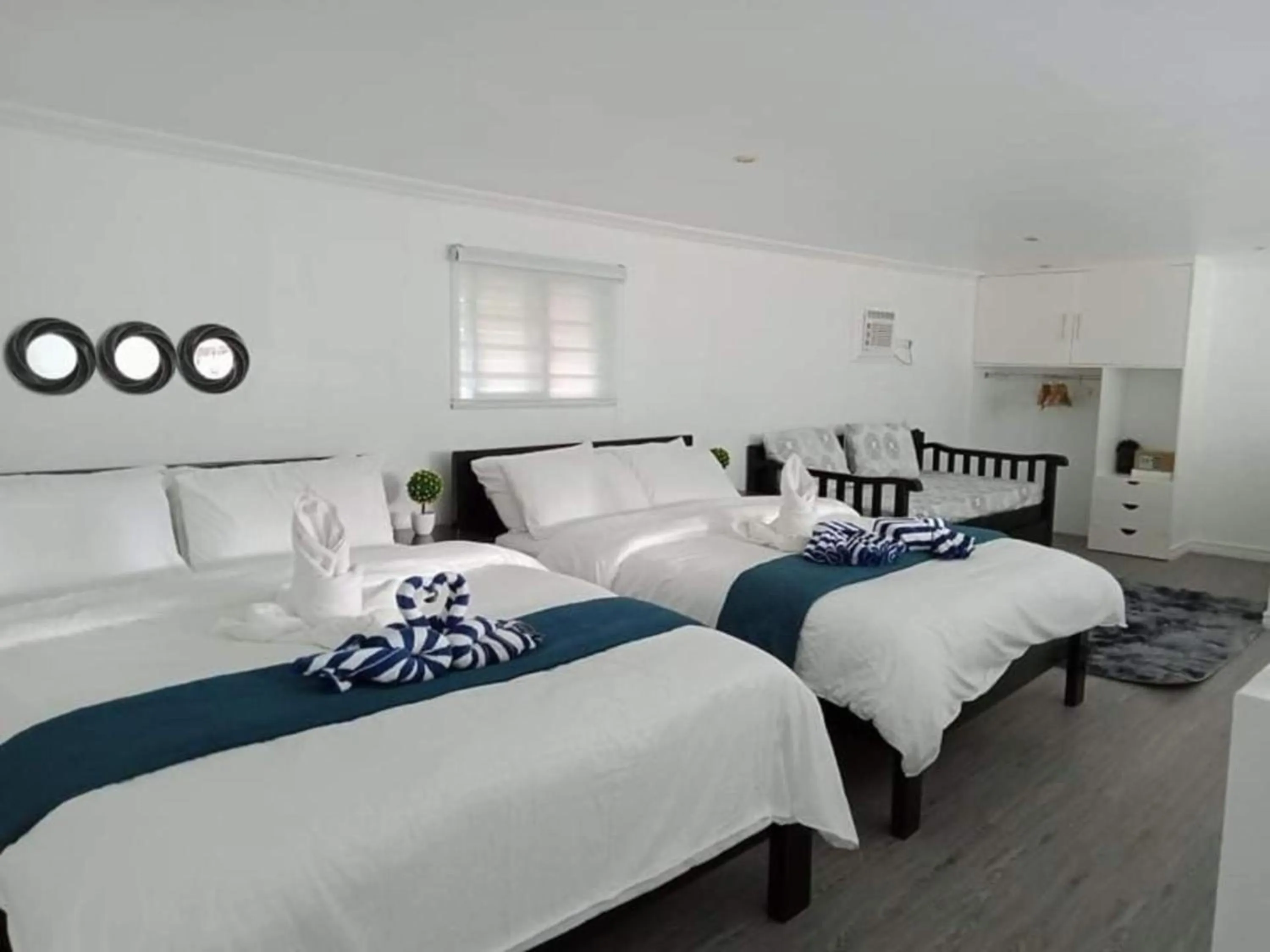 Bed in Lopez Beach Resort