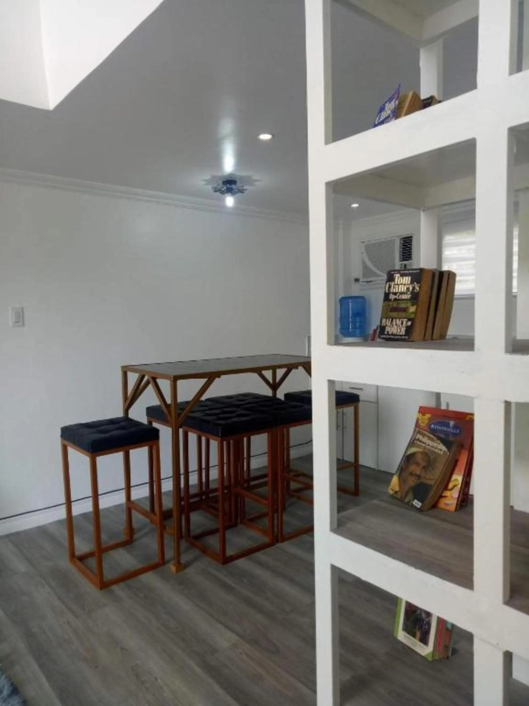 Dining area in Lopez Beach Resort
