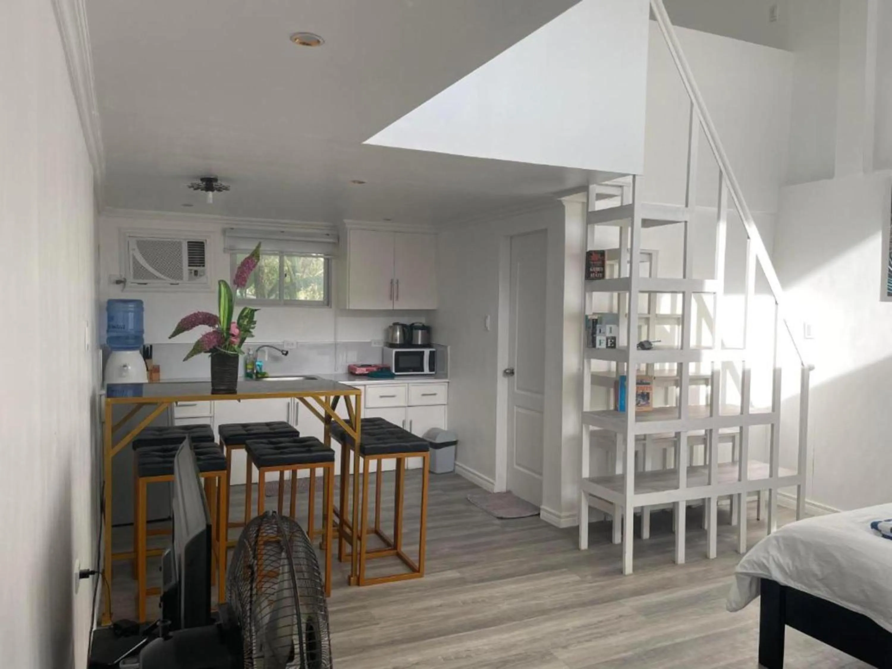 Kitchen or kitchenette in Lopez Beach Resort