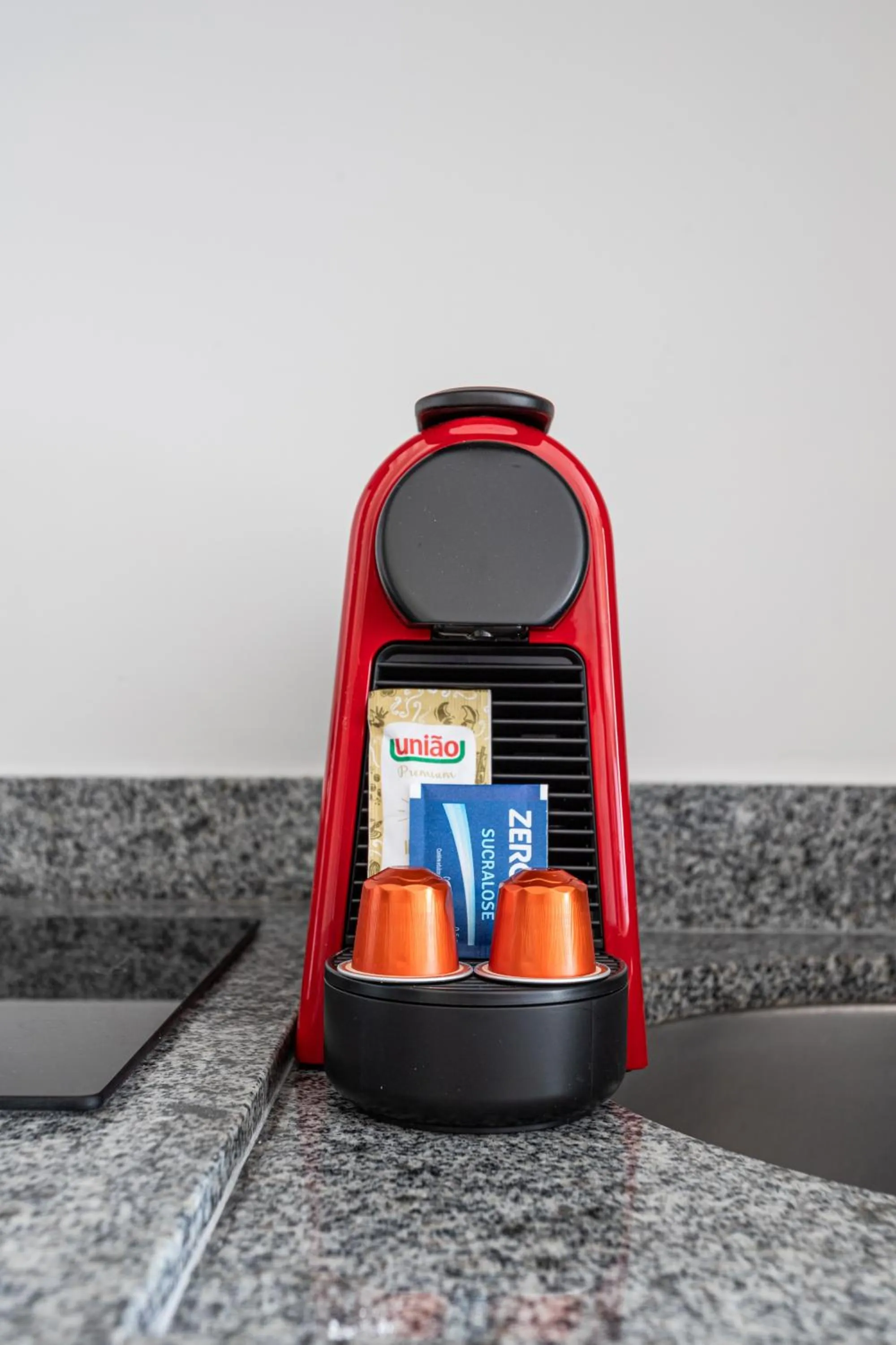 Kitchen or kitchenette in Setin Downtown Praca da Sé by Viva - Prédio completo com piscina perto de estação de metrô no Centro de São Paulo