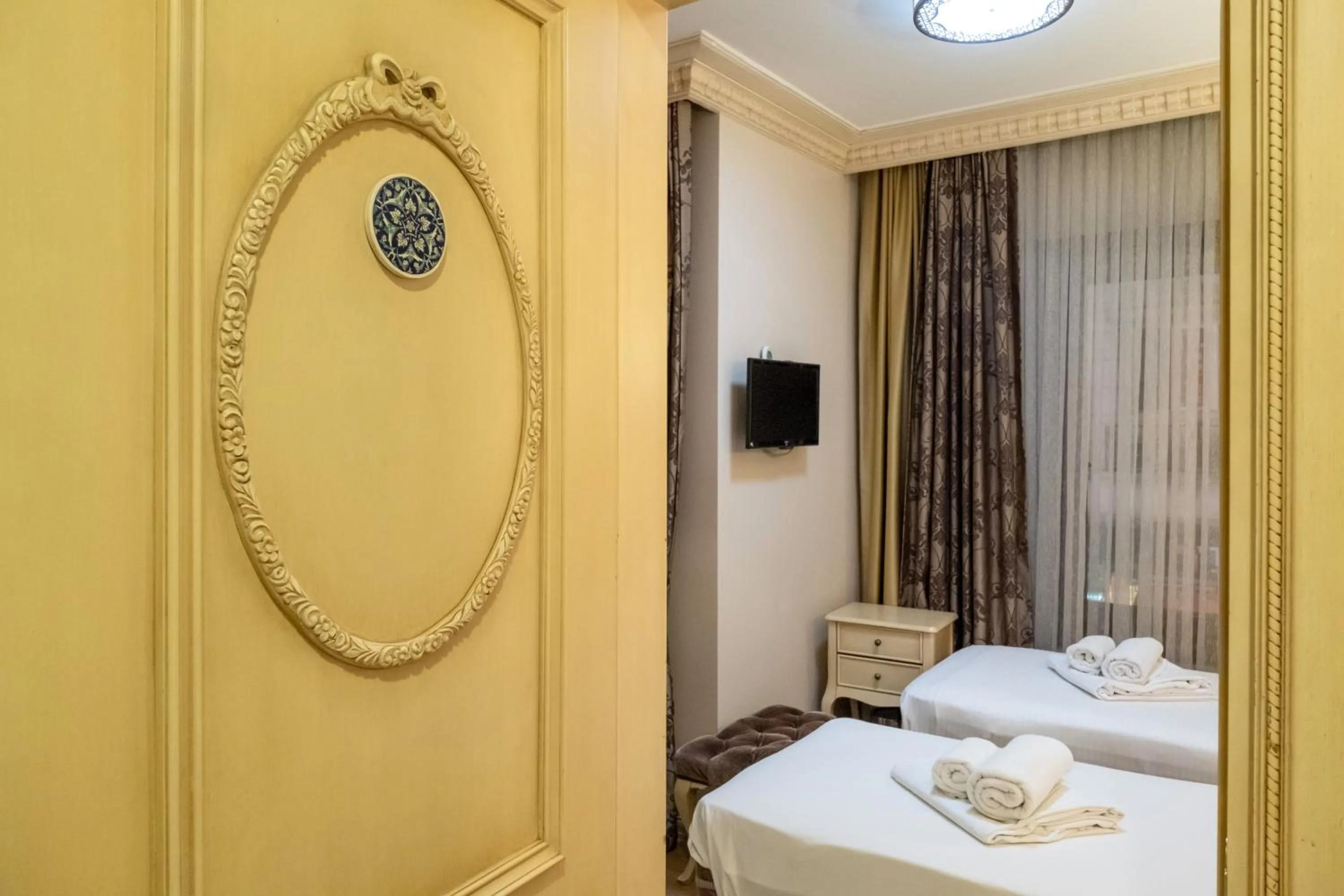 Bed in Felicity Hotel İstanbul