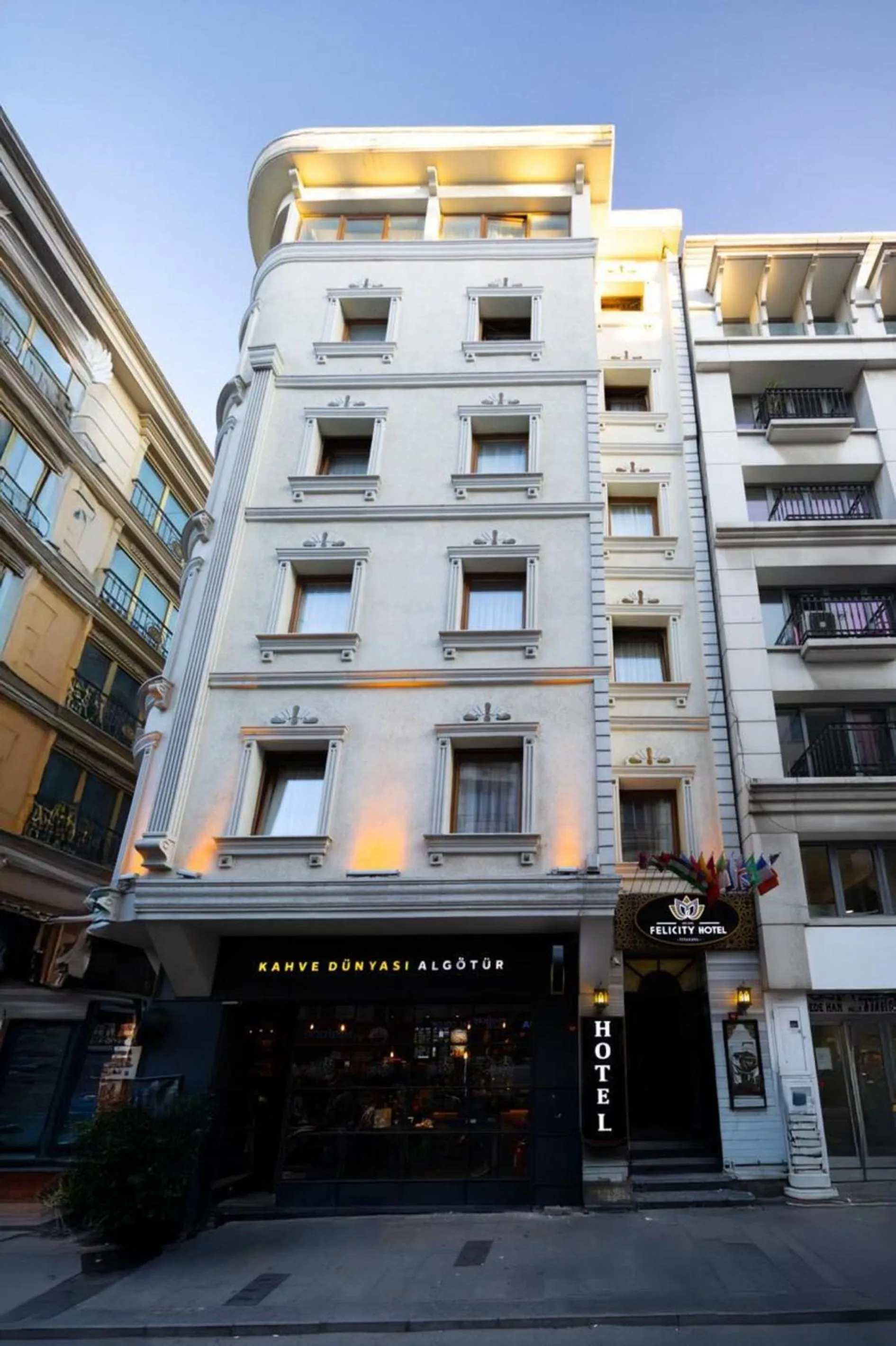 Property building in Felicity Hotel İstanbul