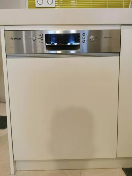 Tropicana The Residences KLCC by Rverse Suite