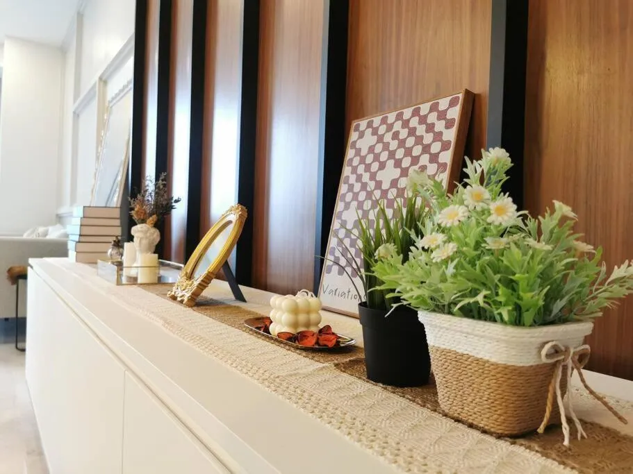 Tropicana The Residences KLCC by Rverse Suite