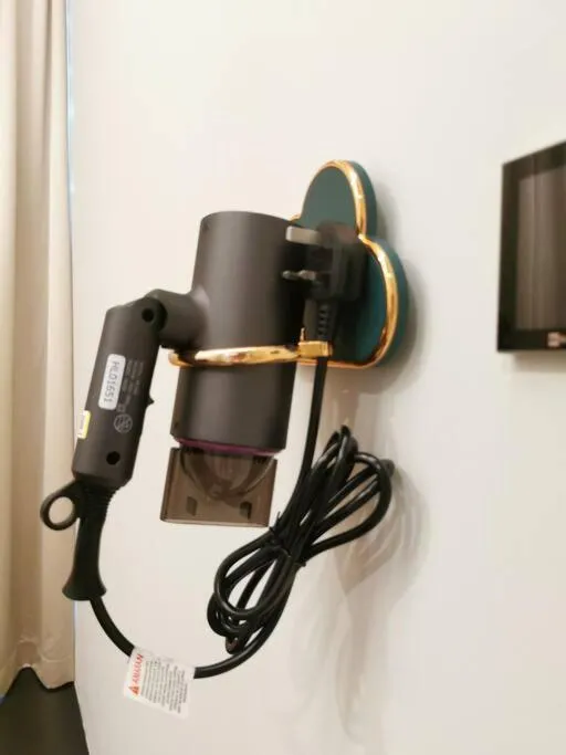 Tropicana The Residences KLCC by Rverse Suite