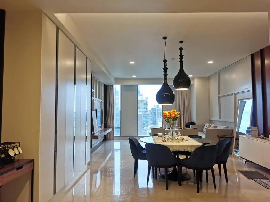 Tropicana The Residences KLCC by Rverse Suite