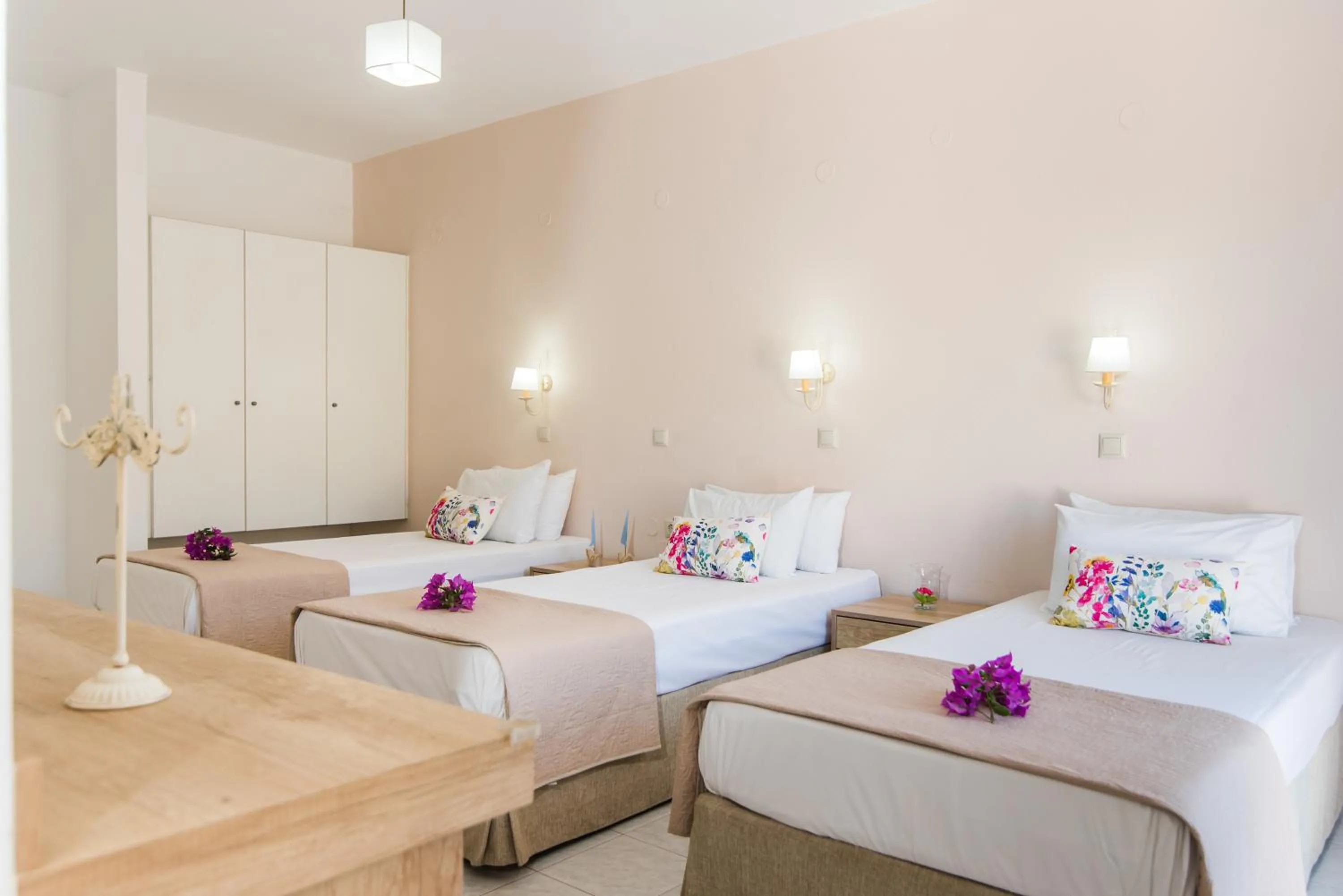 Bed in Emerald Hotel