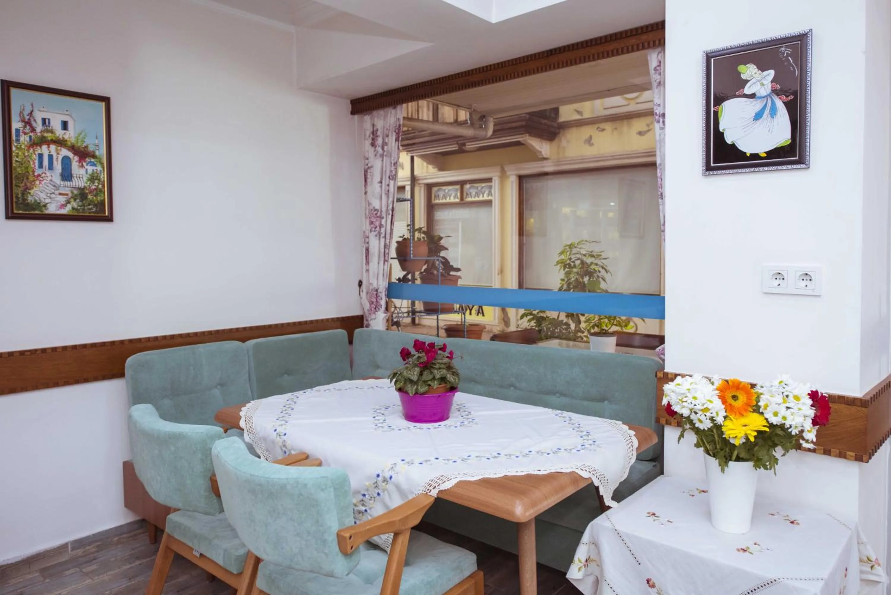 Lobby or reception in Infinity City Hotel