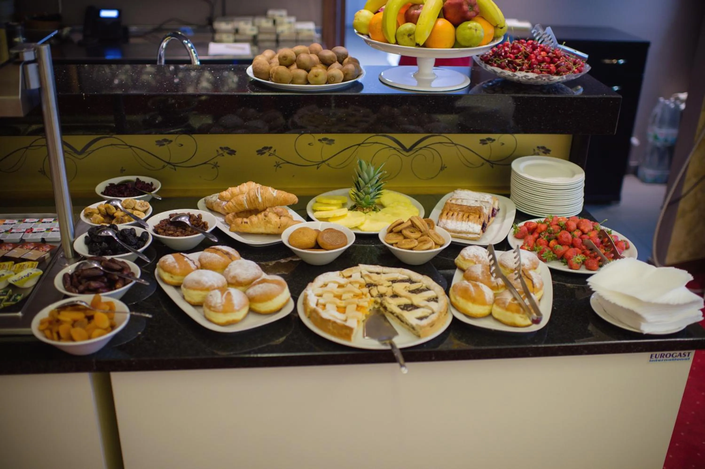 Breakfast in Hotel Mepas