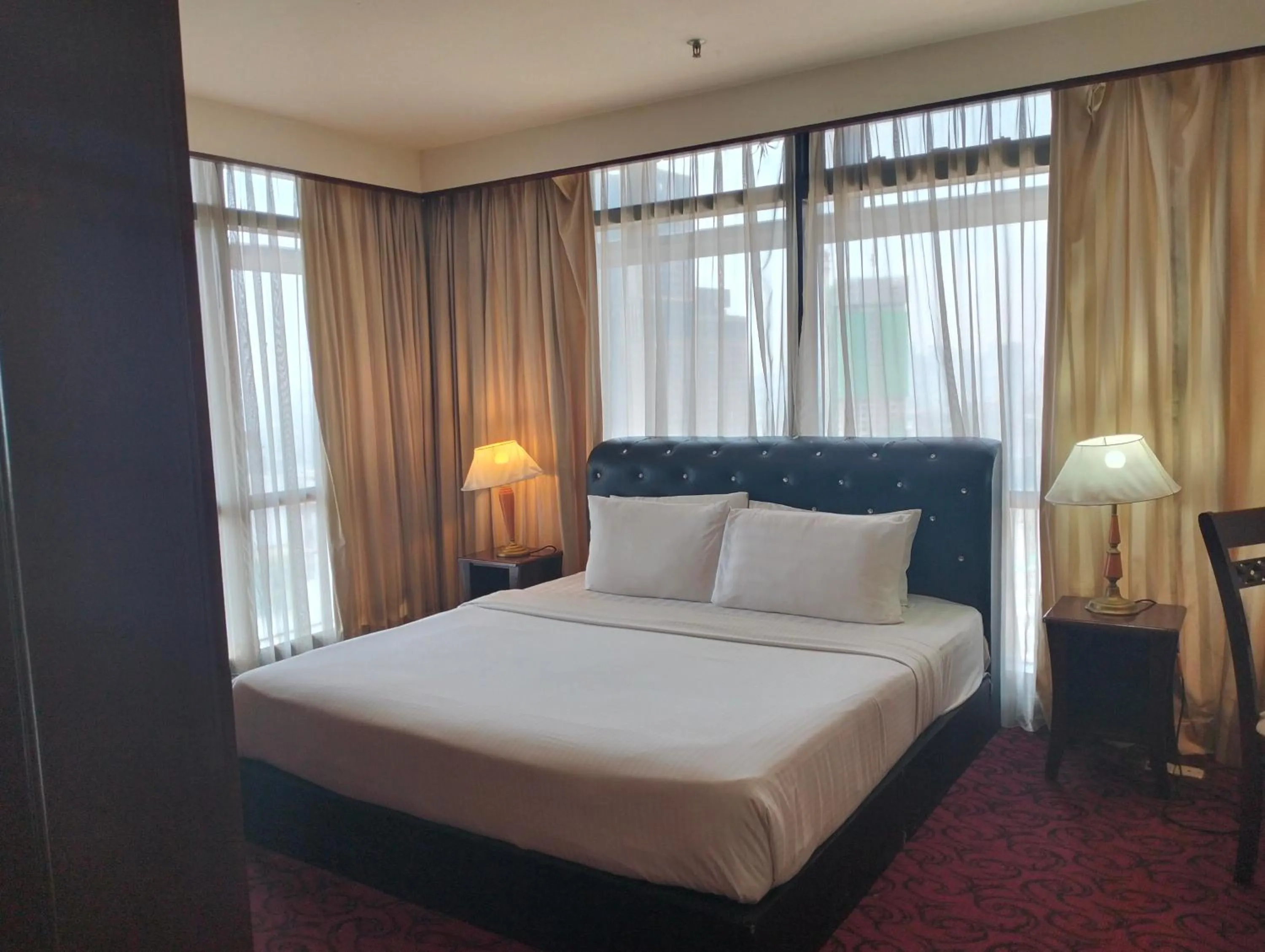 Bed in Times Square Kuala Lumpur By Service Suite