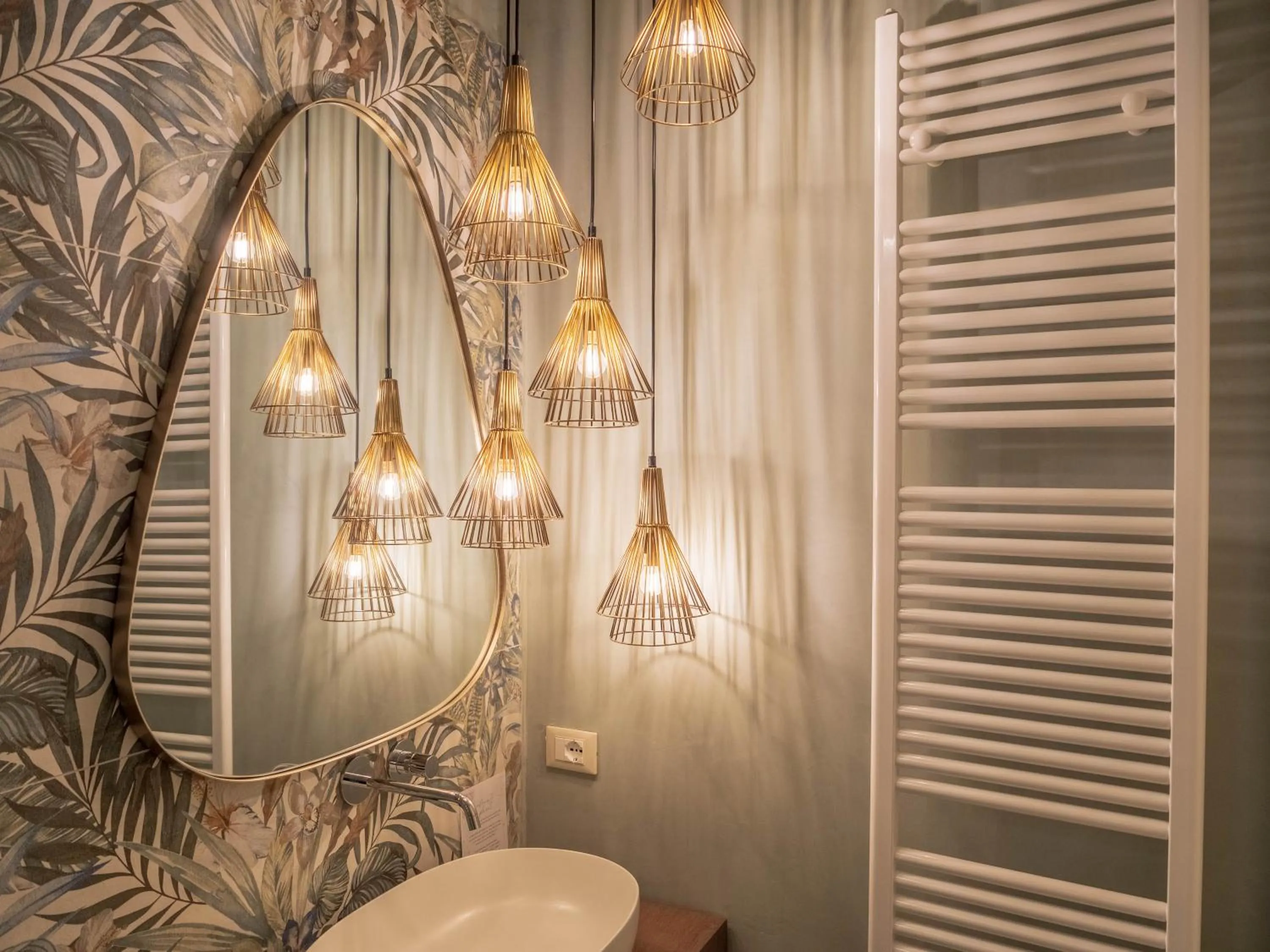 Blossoms of Siena, Adults Only