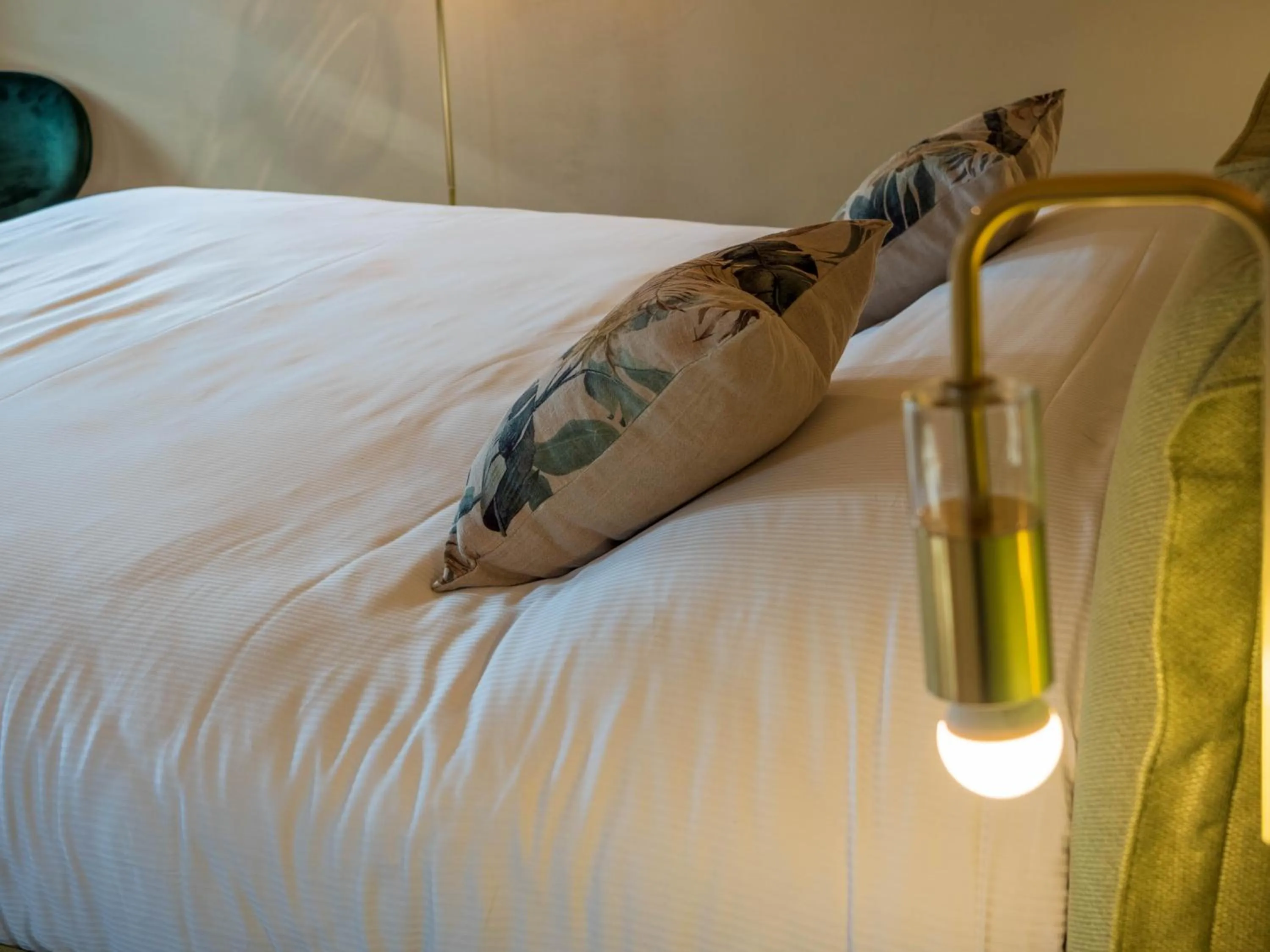 Bed in Blossoms of Siena, Adults Only