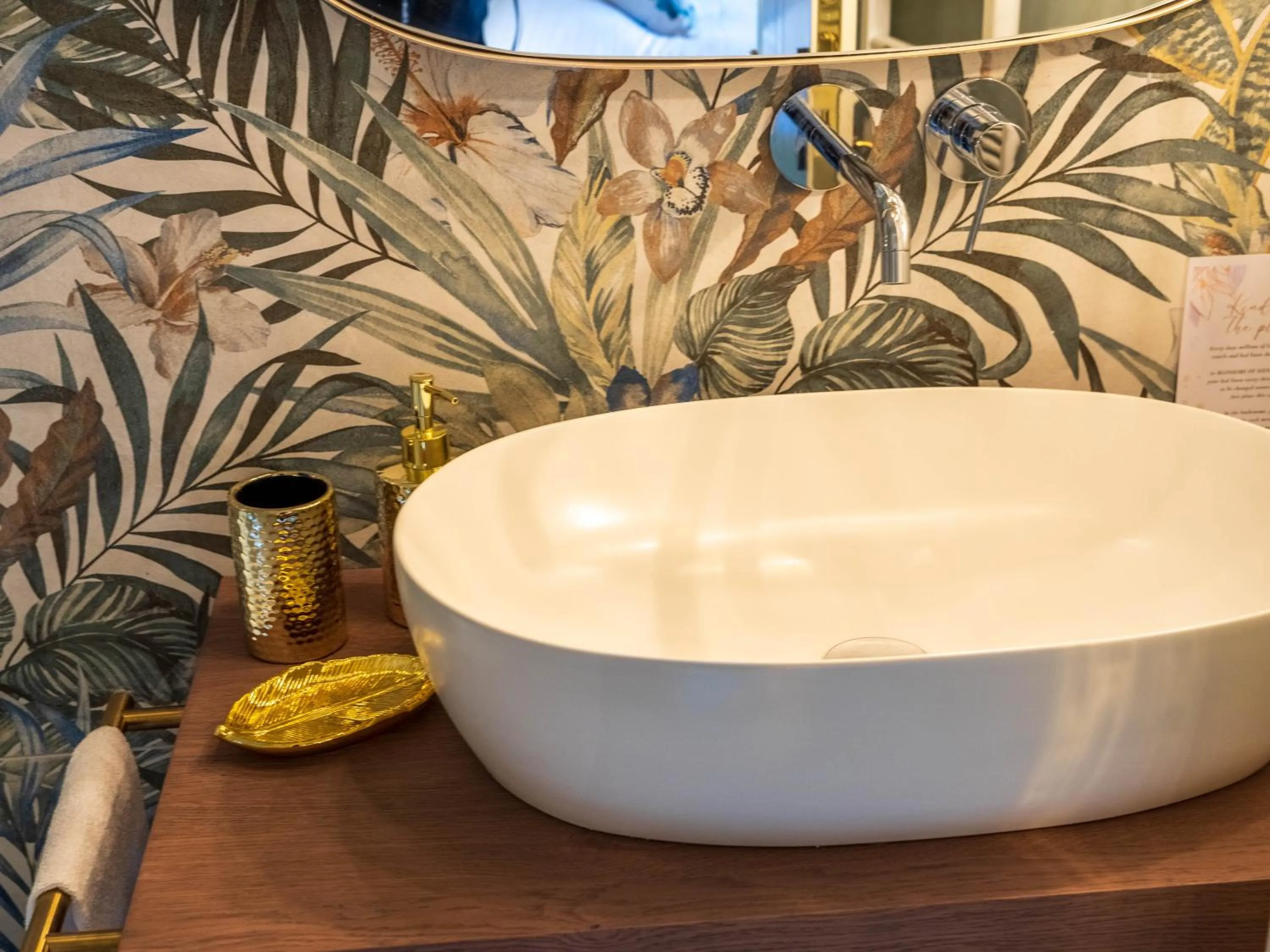 Blossoms of Siena, Adults Only