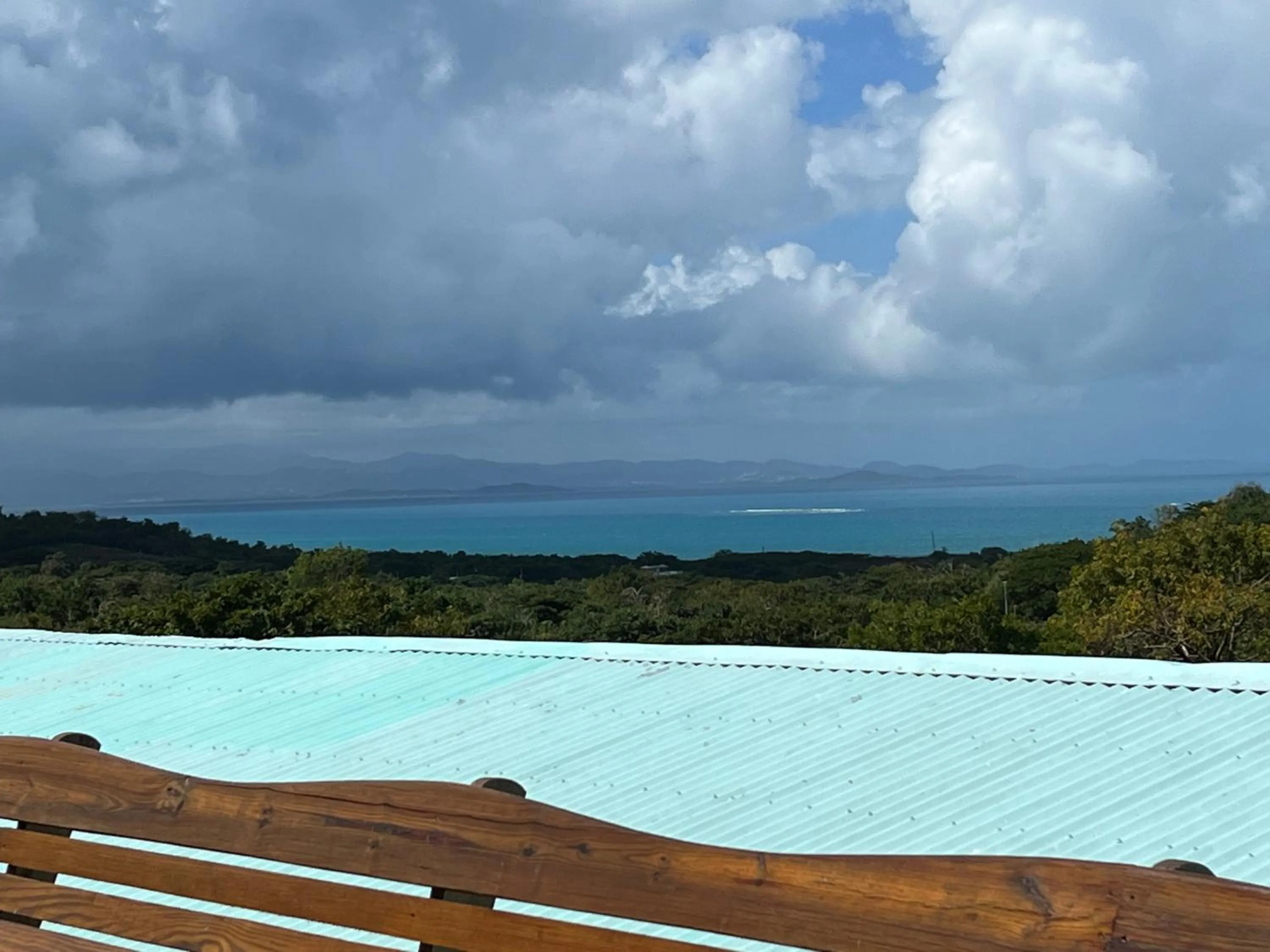 Old Crow Hotel and Suites