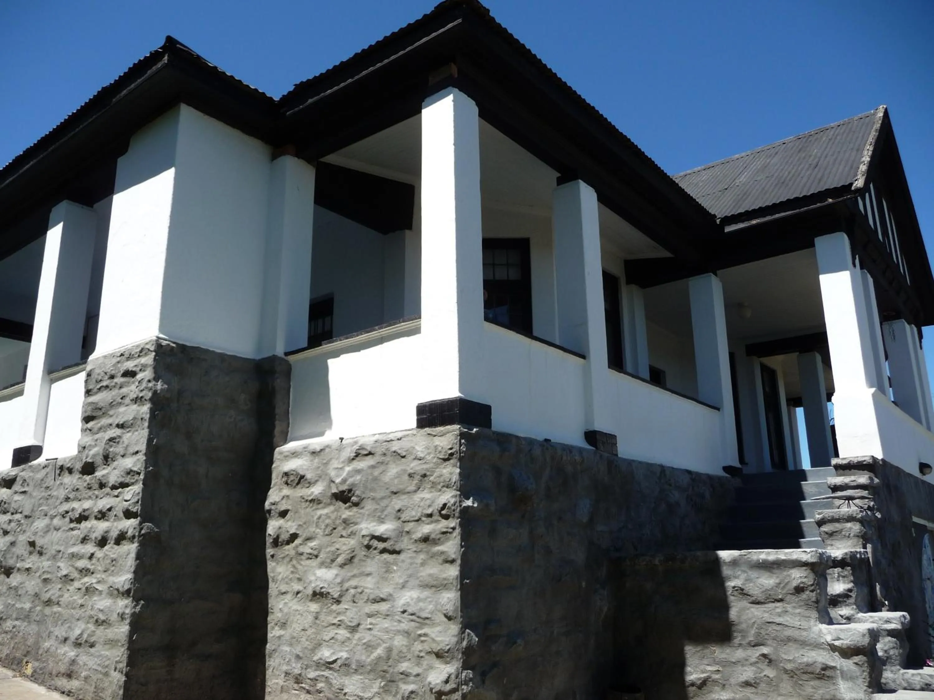 Property building in Karoo Soul