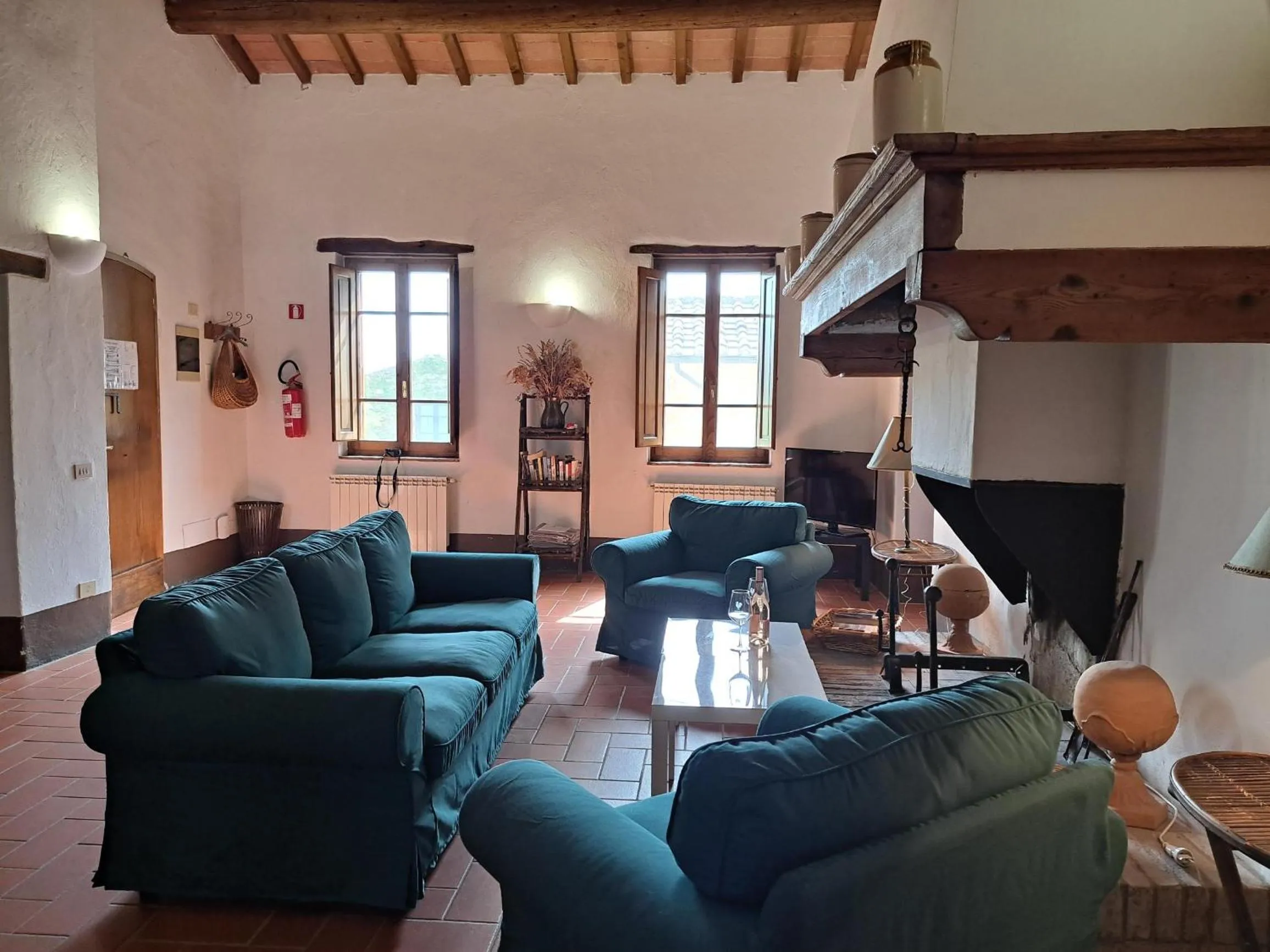 Living room in Fattoria Lornano Winery