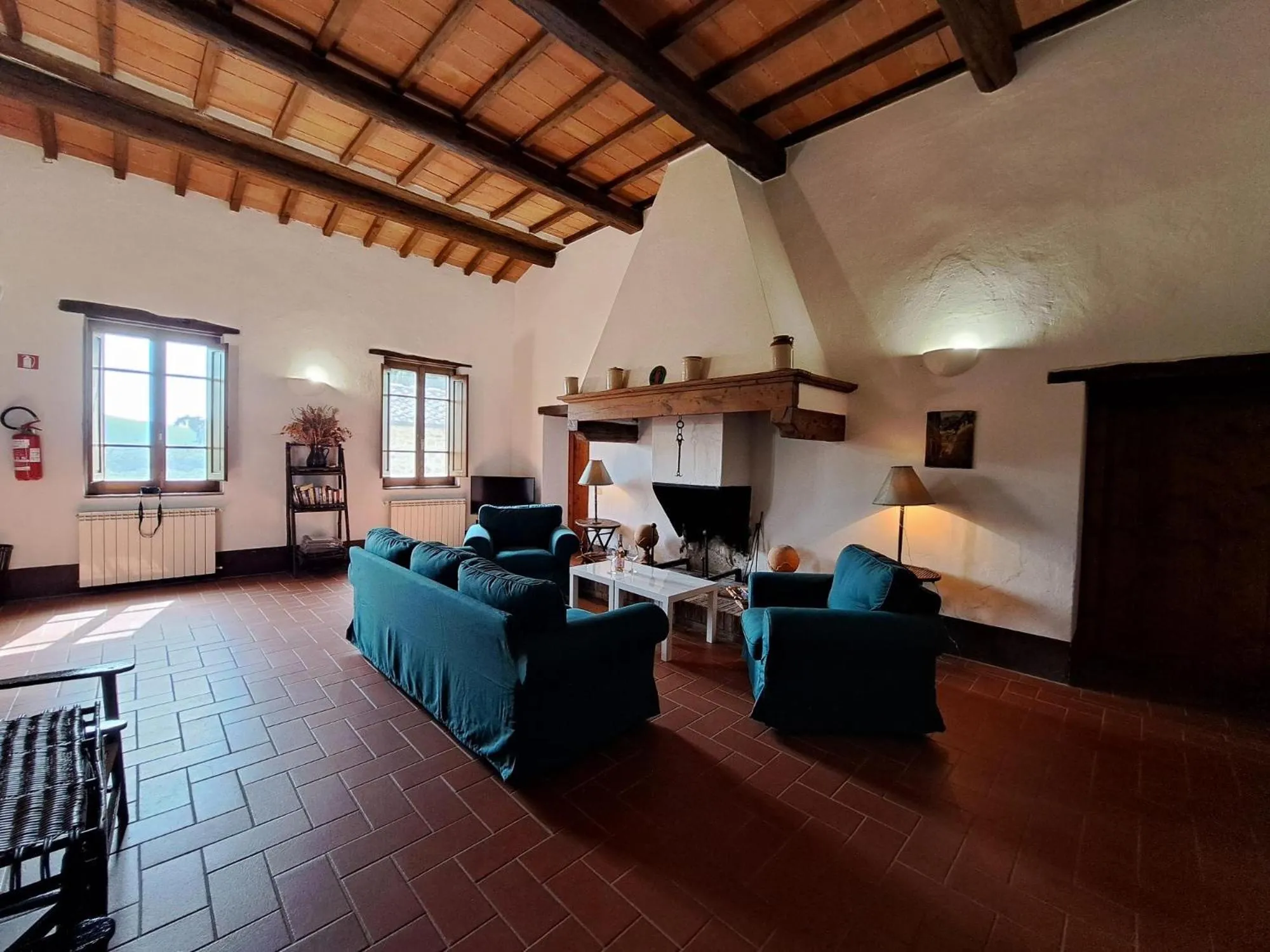 Living room in Fattoria Lornano Winery