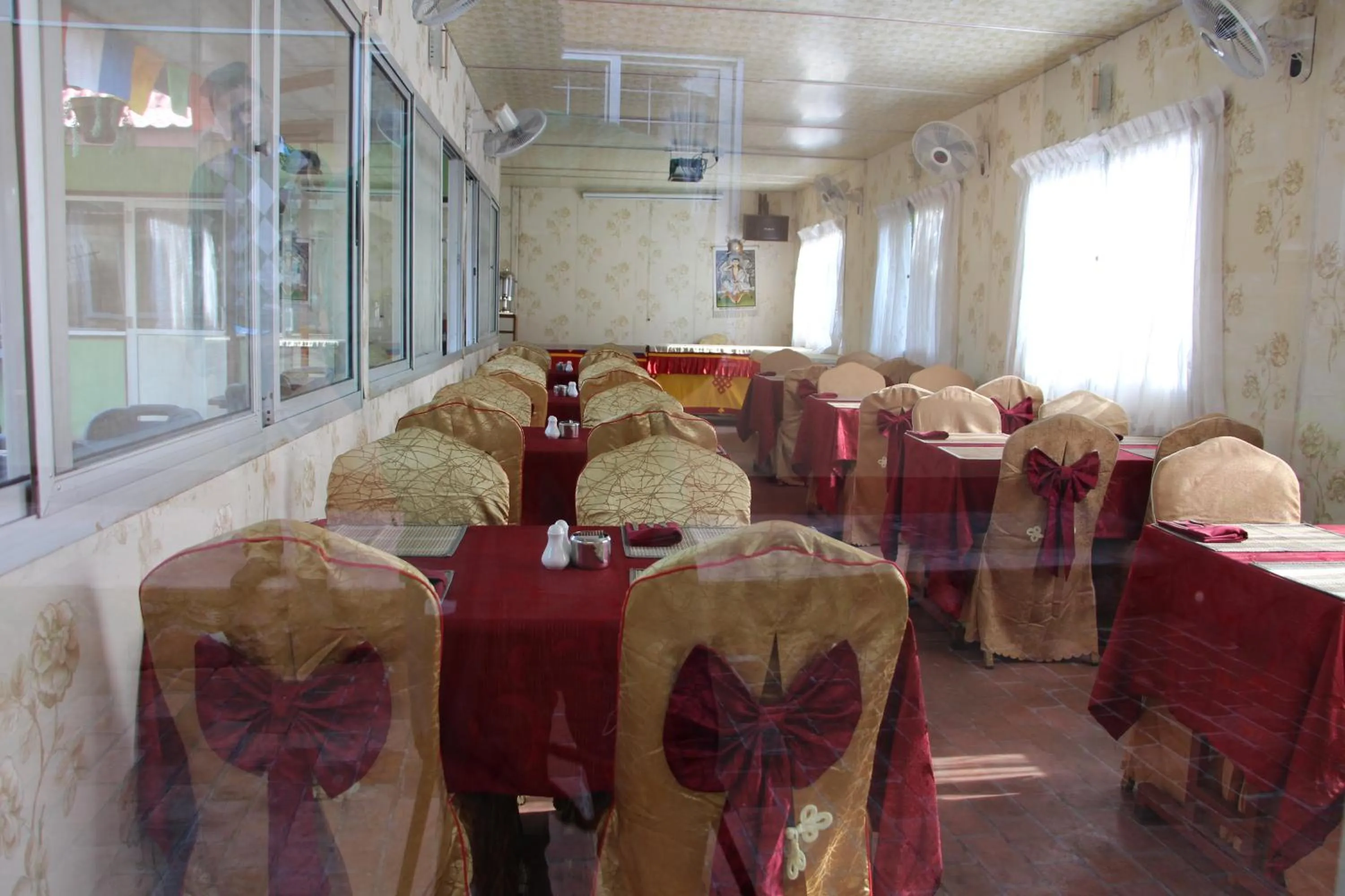 Coffee/tea facilities, Restaurant/Places to Eat in Hotel Milarepa Pvt Ltd