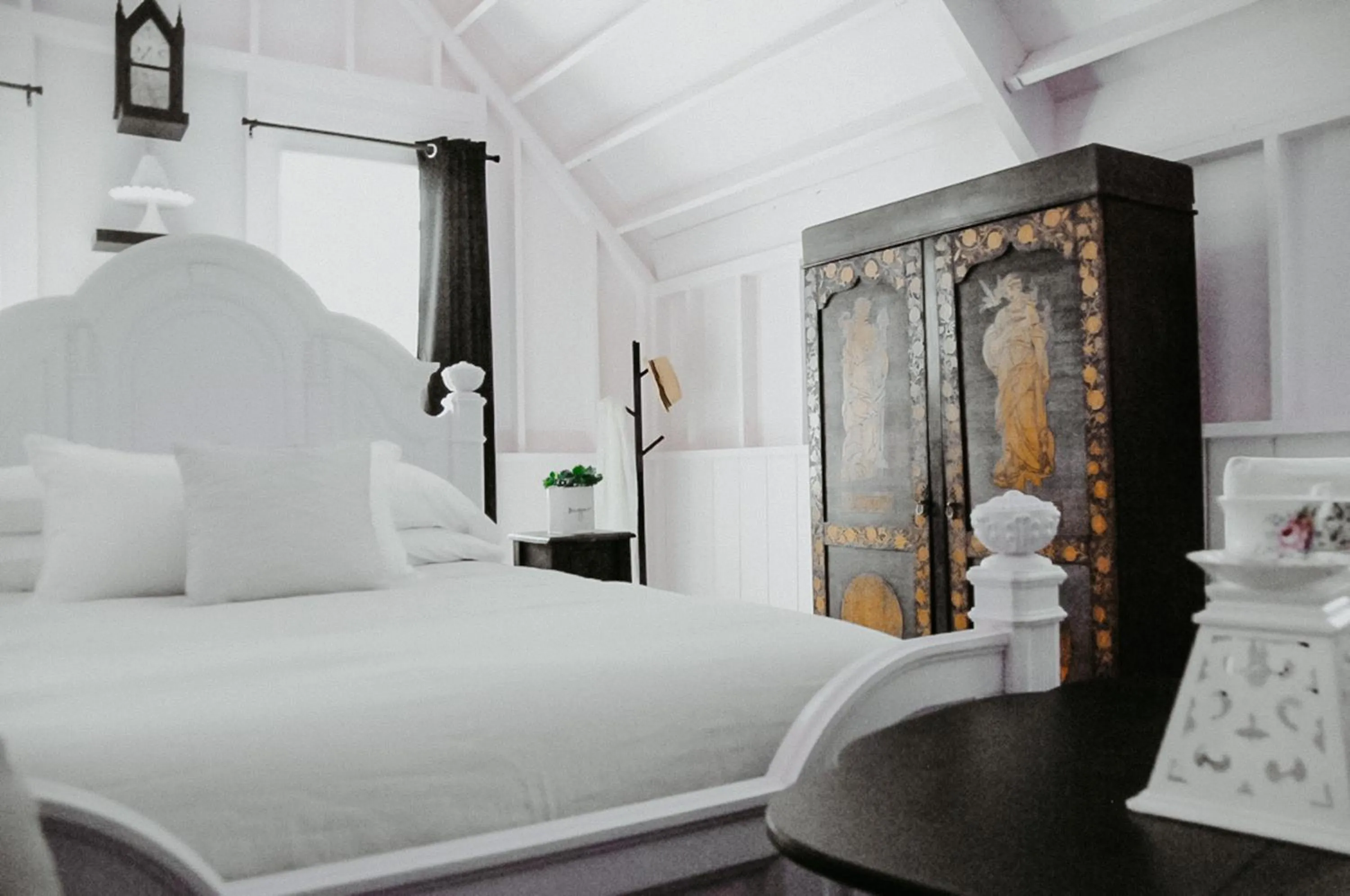 Bed in Inn Santa Clara