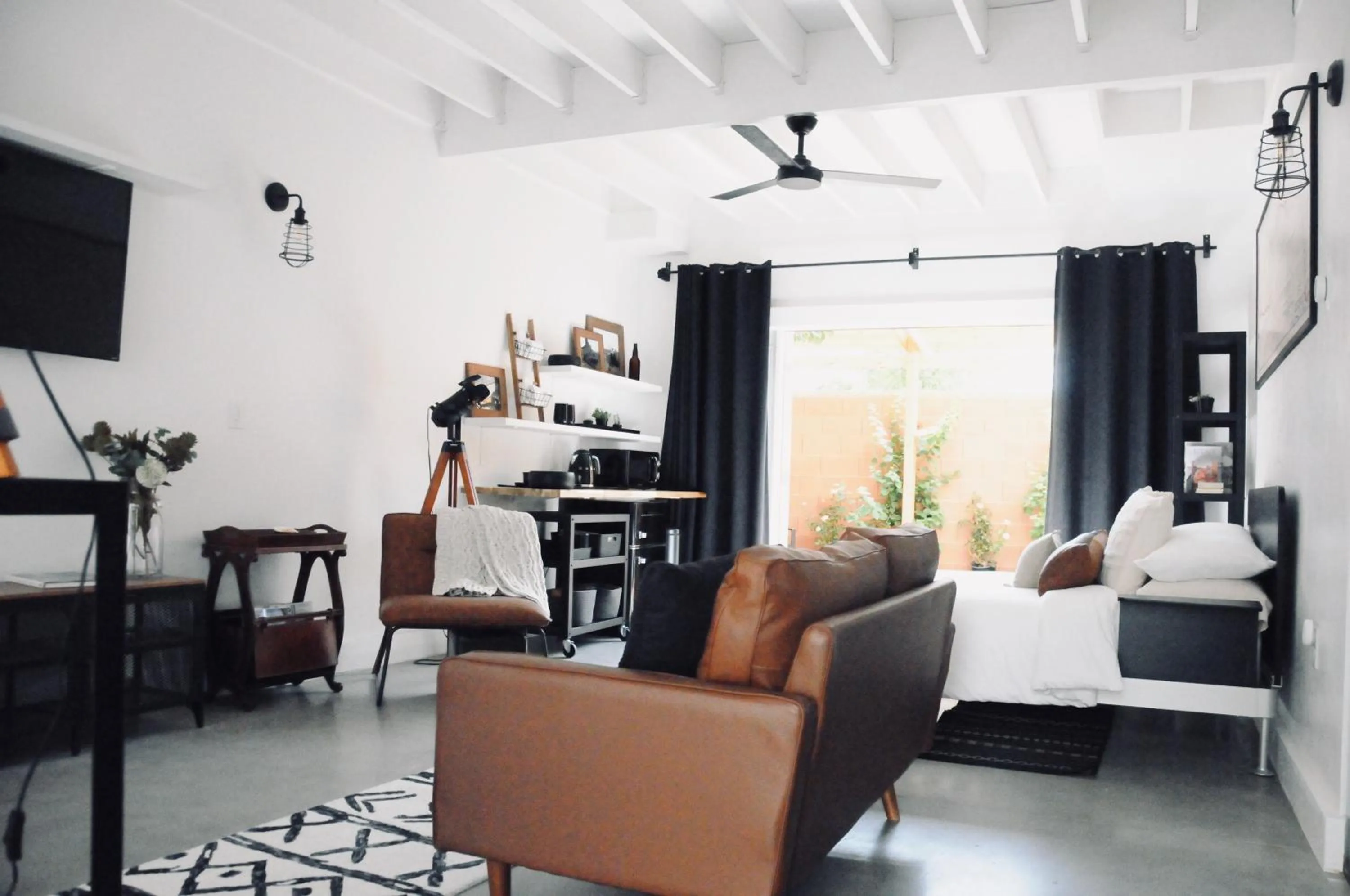 Bed in Inn Santa Clara