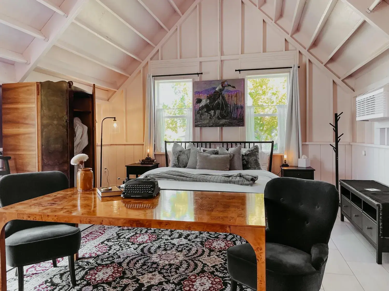 King Room with Balcony in Inn Santa Clara King Room with Balcony in Inn Santa Clara