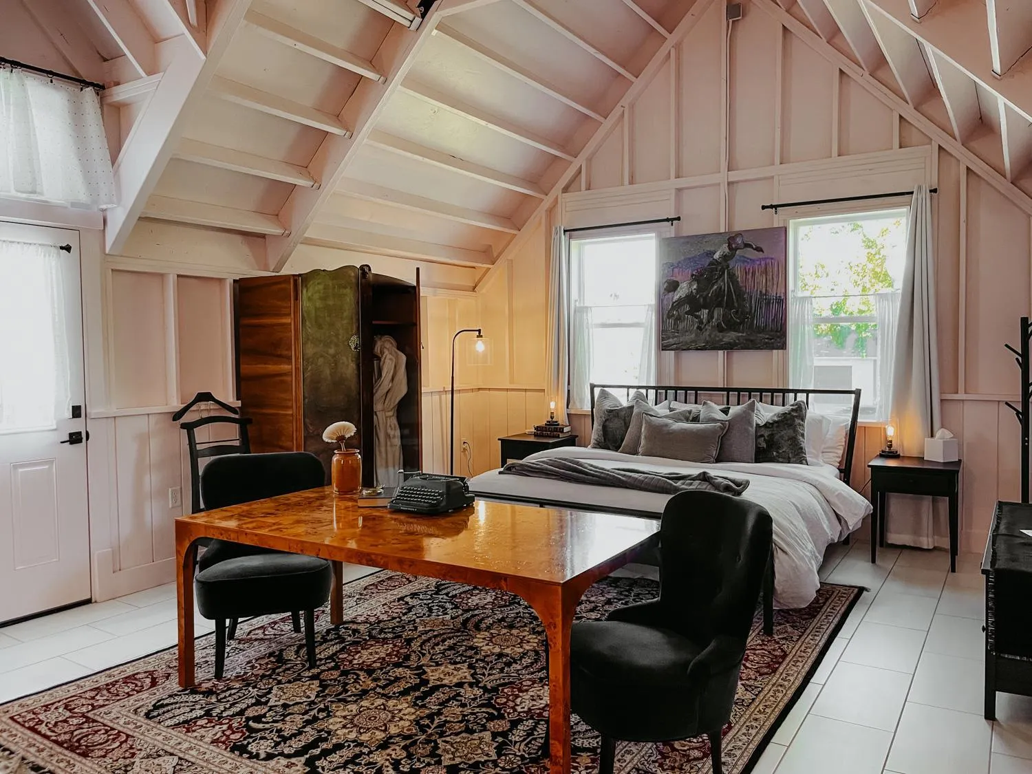 Bed in Inn Santa Clara