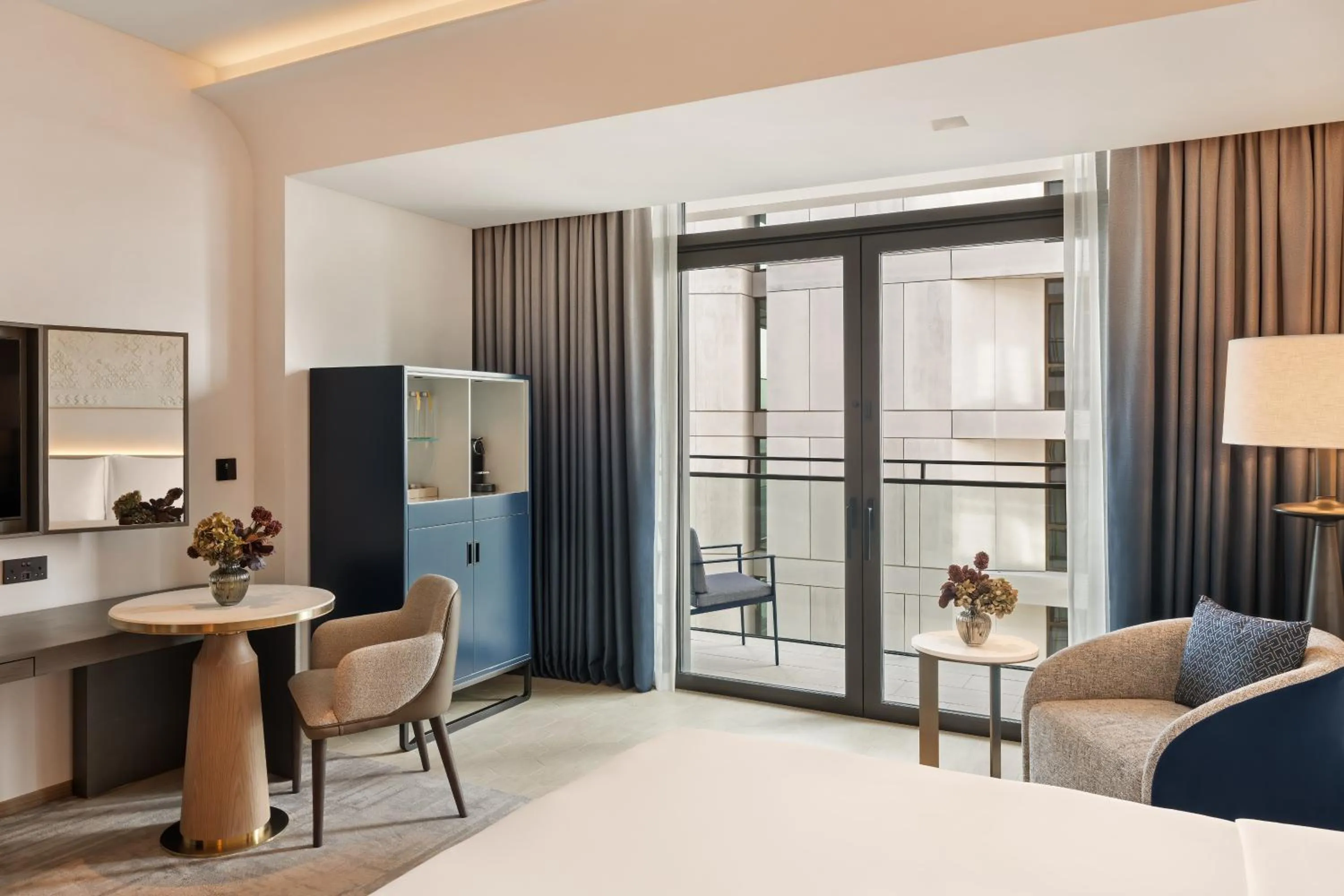 TV and multimedia, Bed in Palace Dubai Creek Harbour