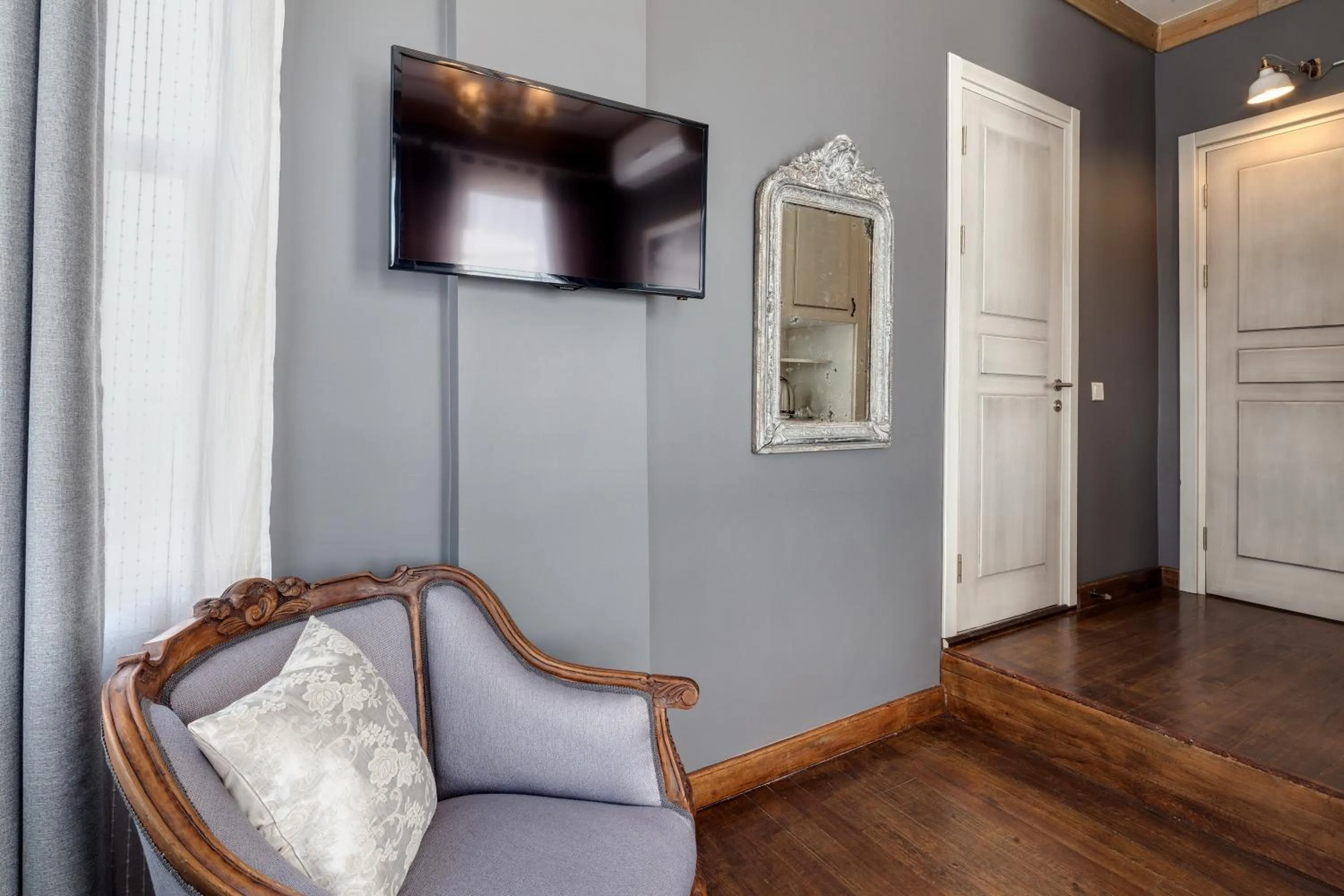 Seating area in Loka Suites