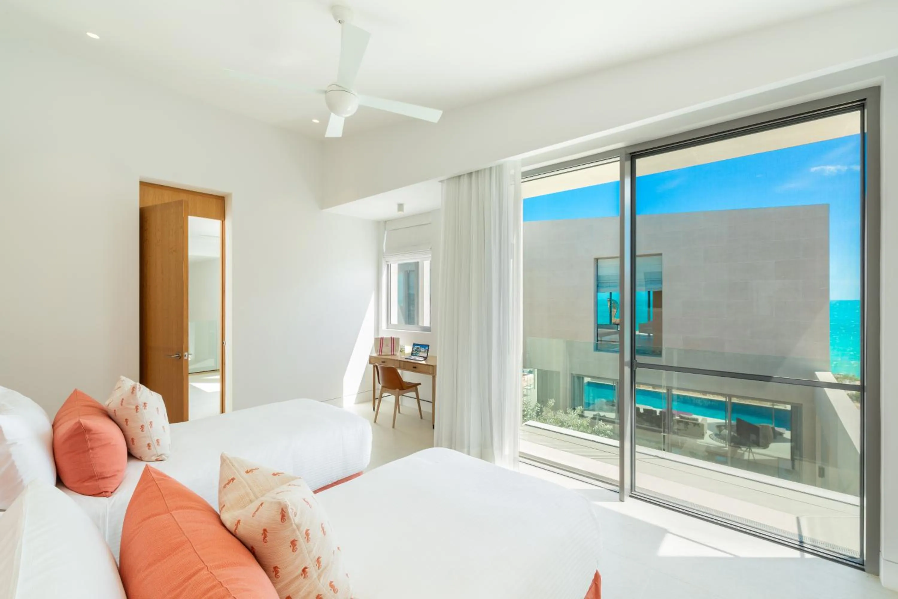 Bedroom, Bed in South Bank