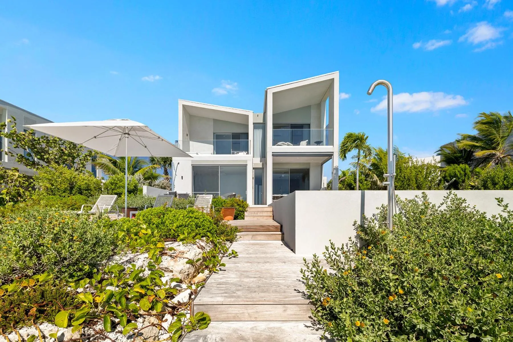 Property building in South Bank