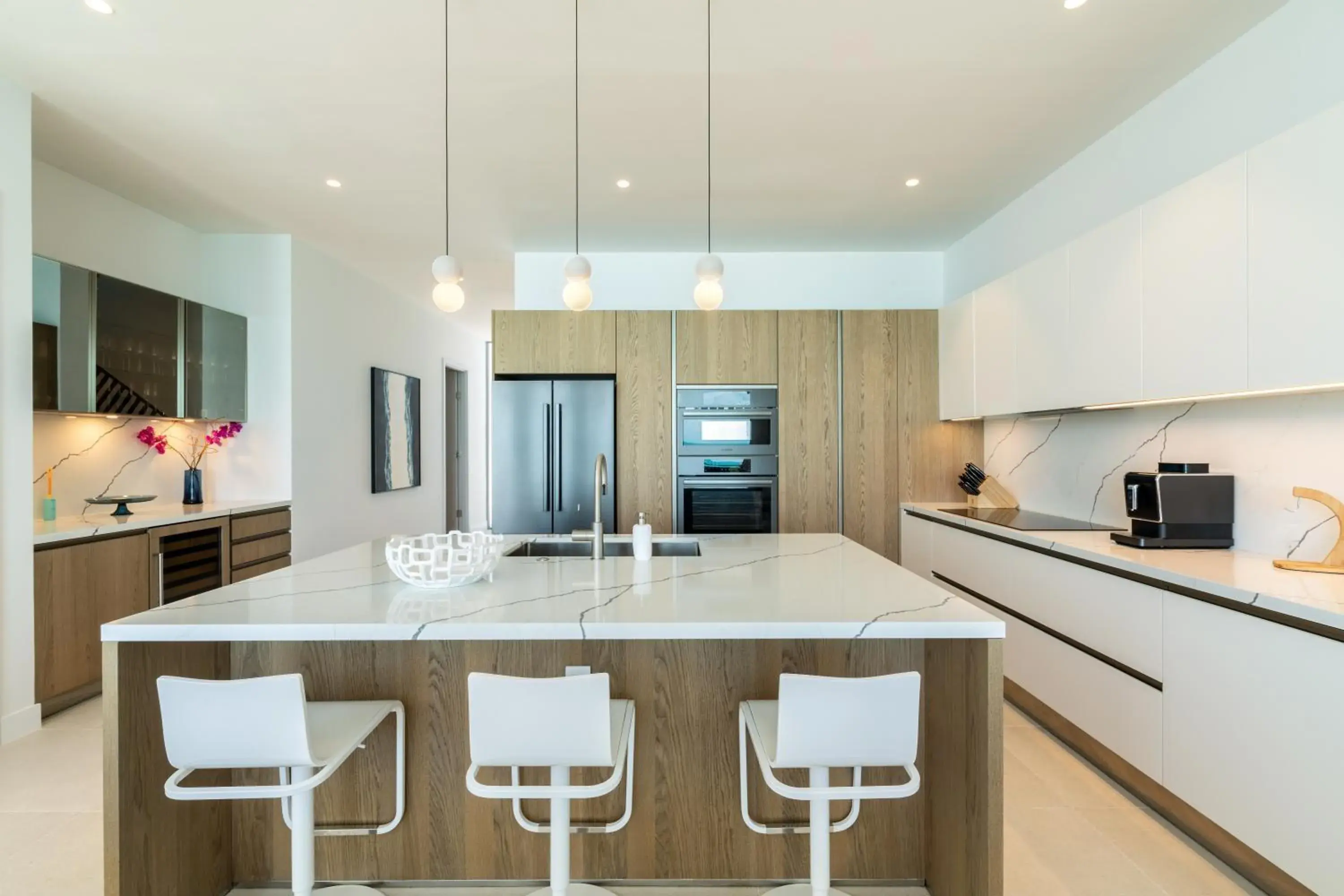 Ocean Estate Reef 6 Bedroom Including 2 Guest houses in South Bank Ocean Estate Reef 6 Bedroom Including 2 Guest houses in South Bank