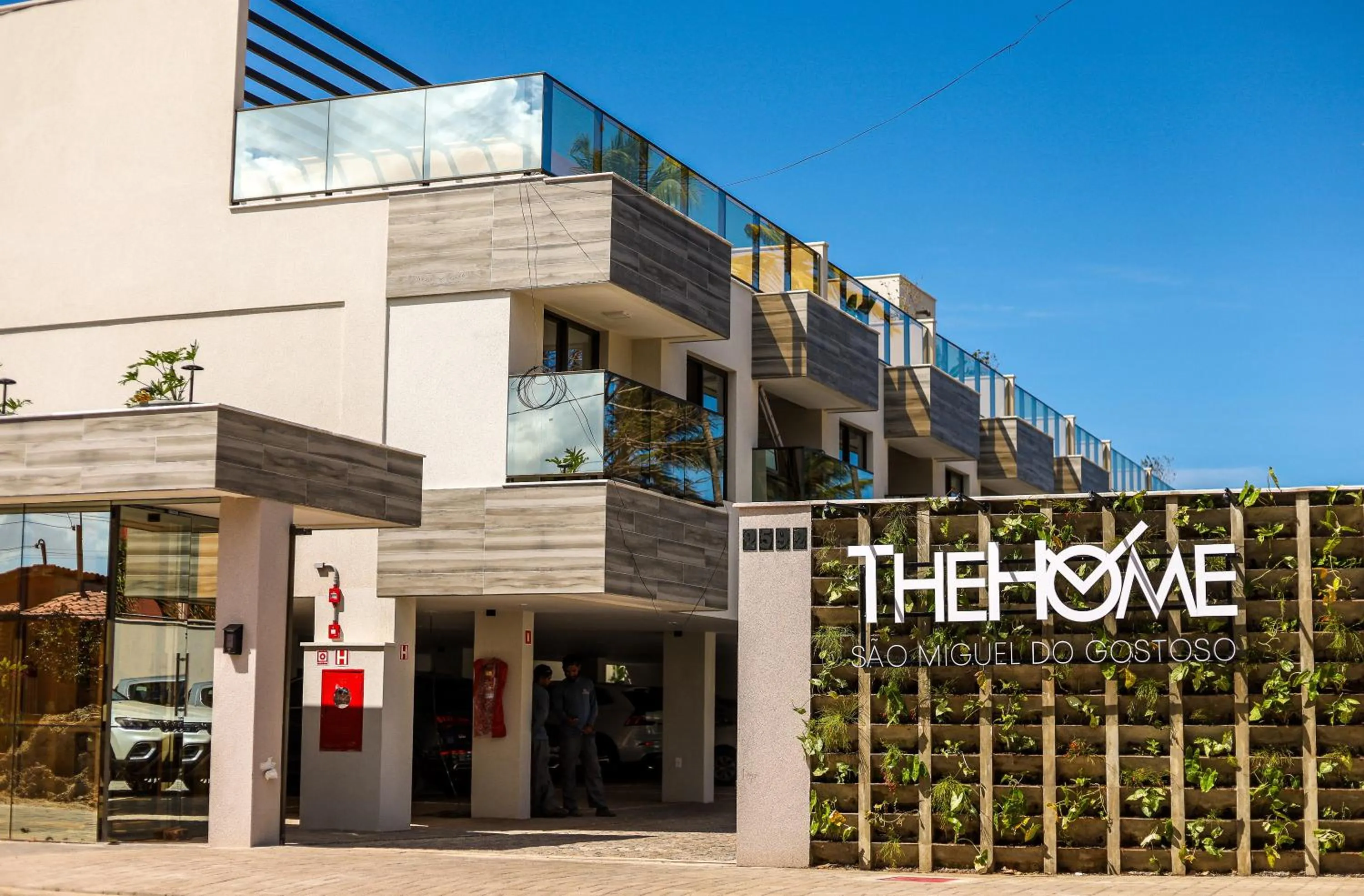 Facade/entrance in The Home São Miguel do Gostoso by Liiv