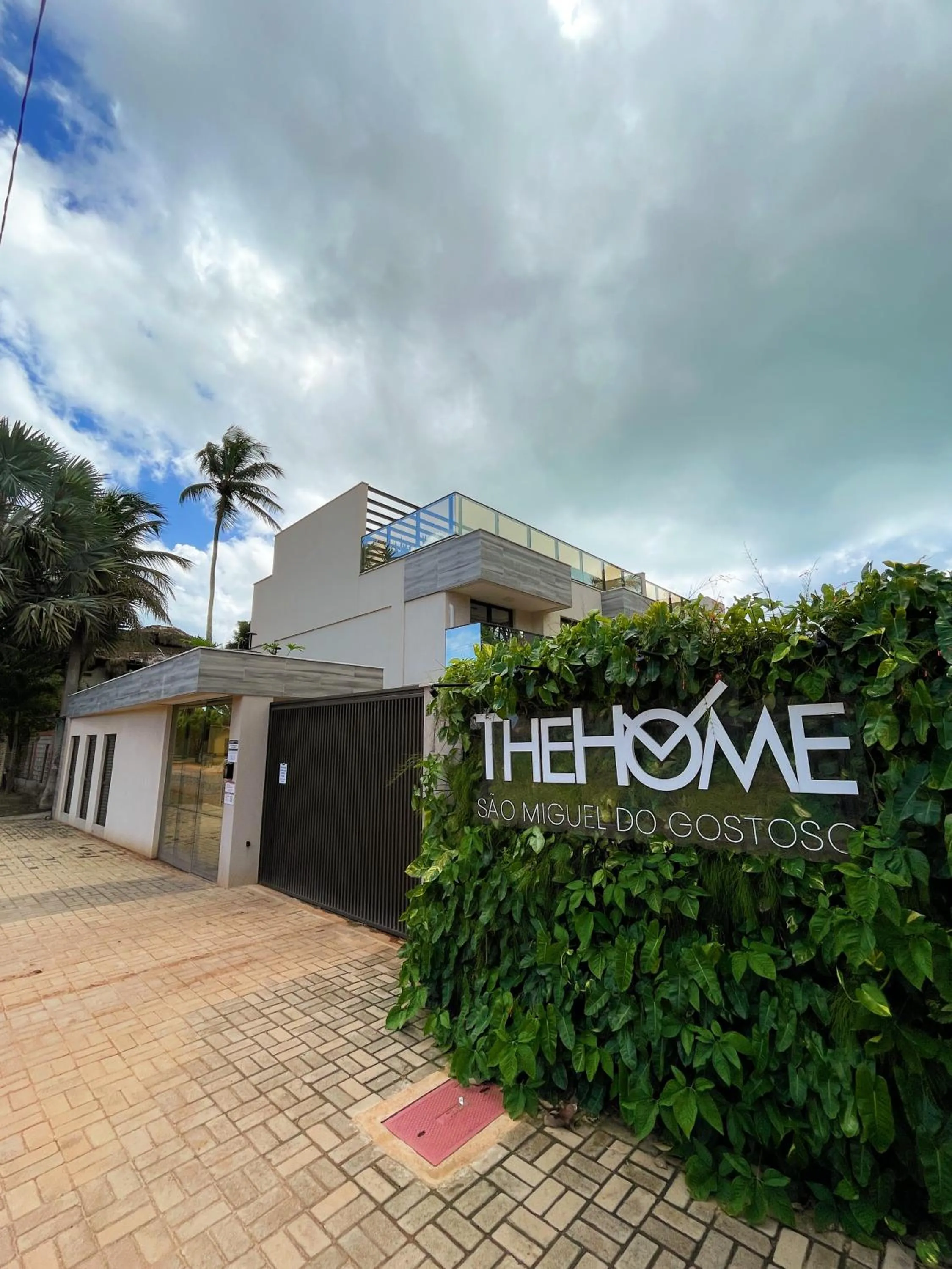 Facade/entrance in The Home São Miguel do Gostoso by Liiv