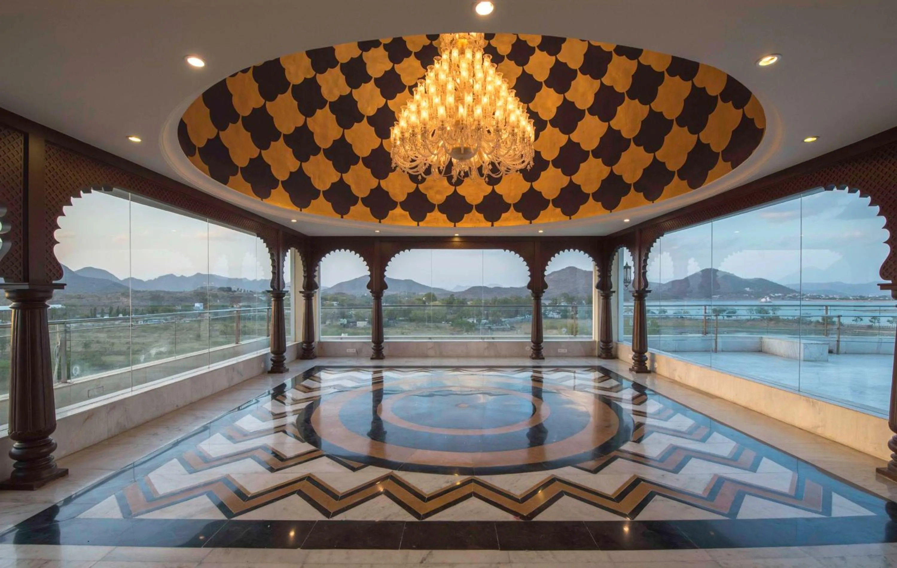 wedding in Radisson Blu Udaipur Palace Resort & Spa