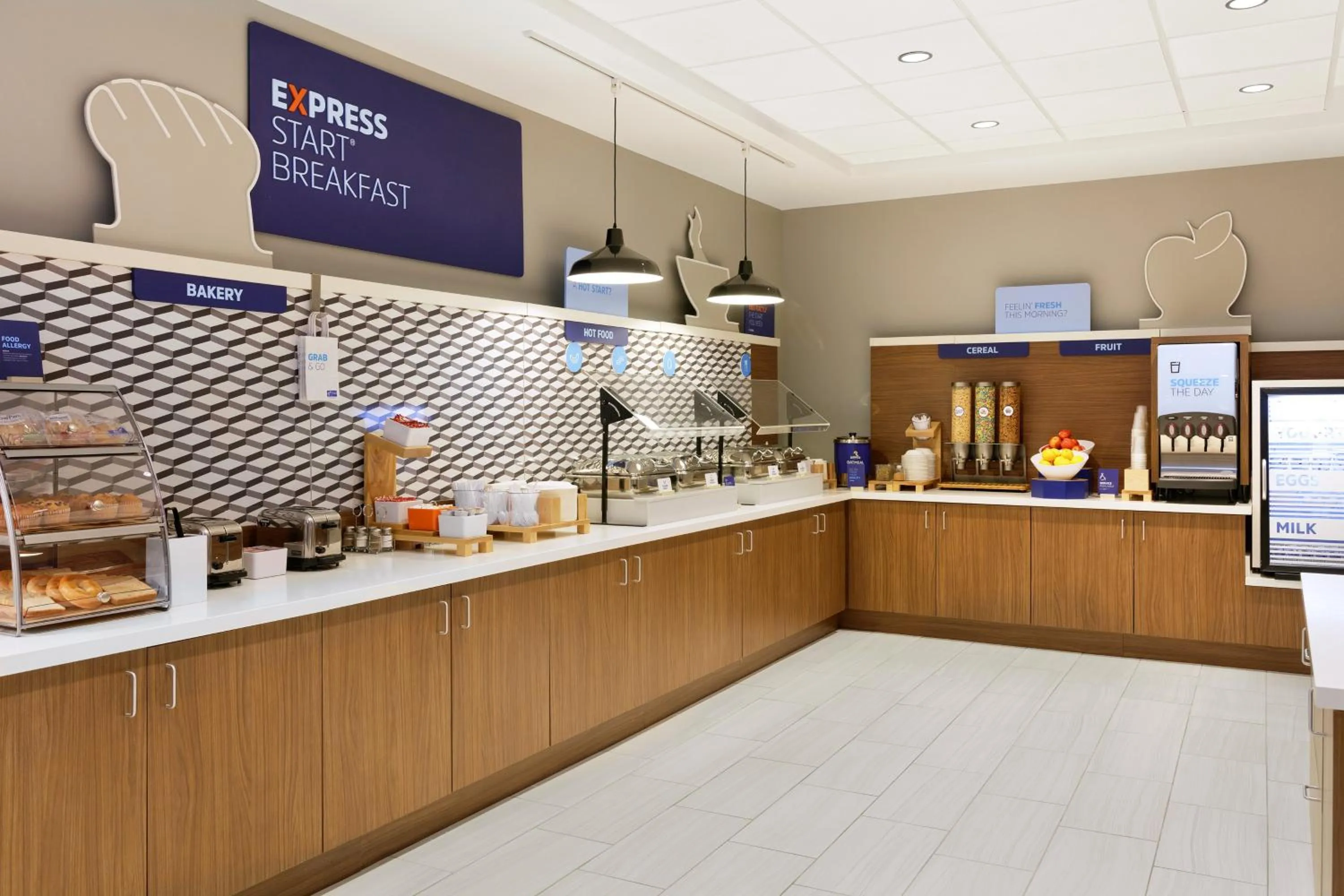 Breakfast in Holiday Inn Express & Suites Bridgeport by IHG