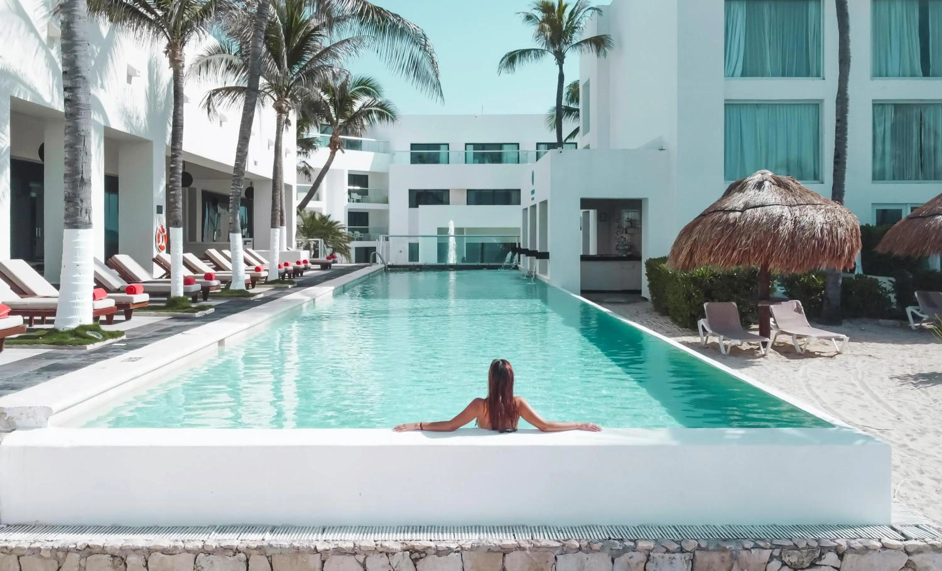 Swimming pool in The Sens Riviera by Oasis