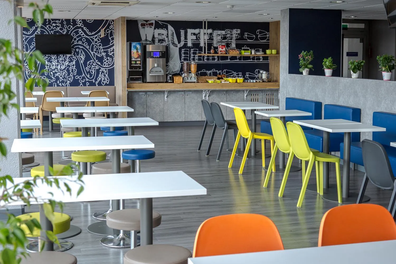 Entertainment in Ibis Budget Fréjus St Raphaël centre