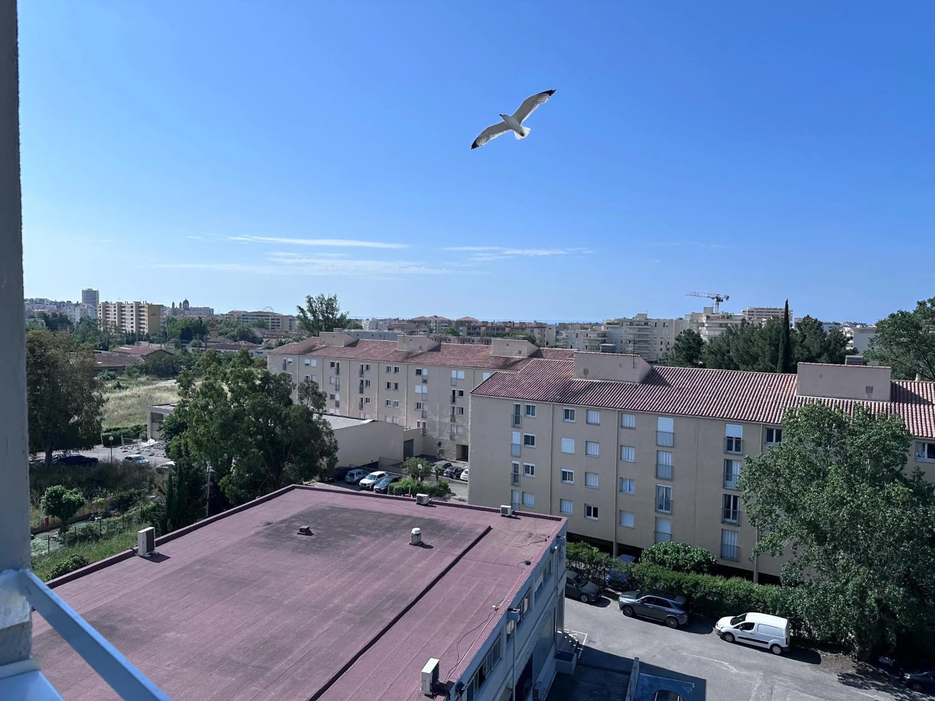 Bird's eye view in Ibis Budget Fréjus St Raphaël centre