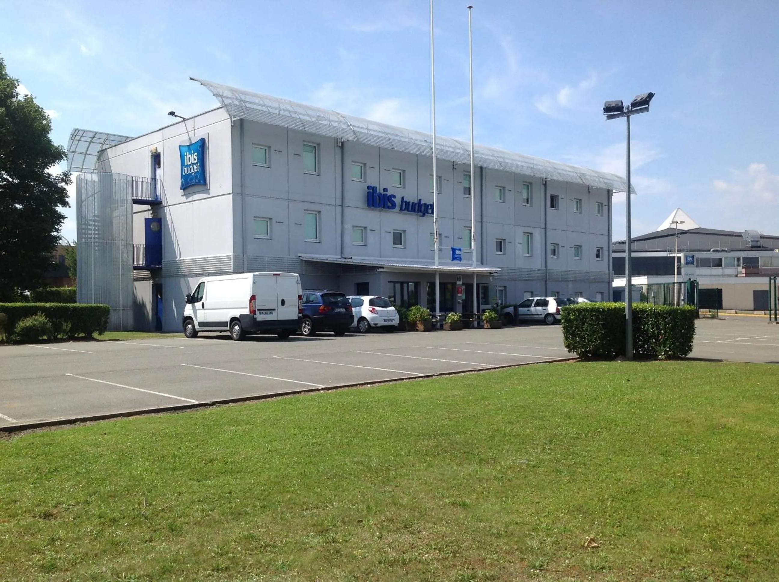 Property building in ibis budget Orgeval