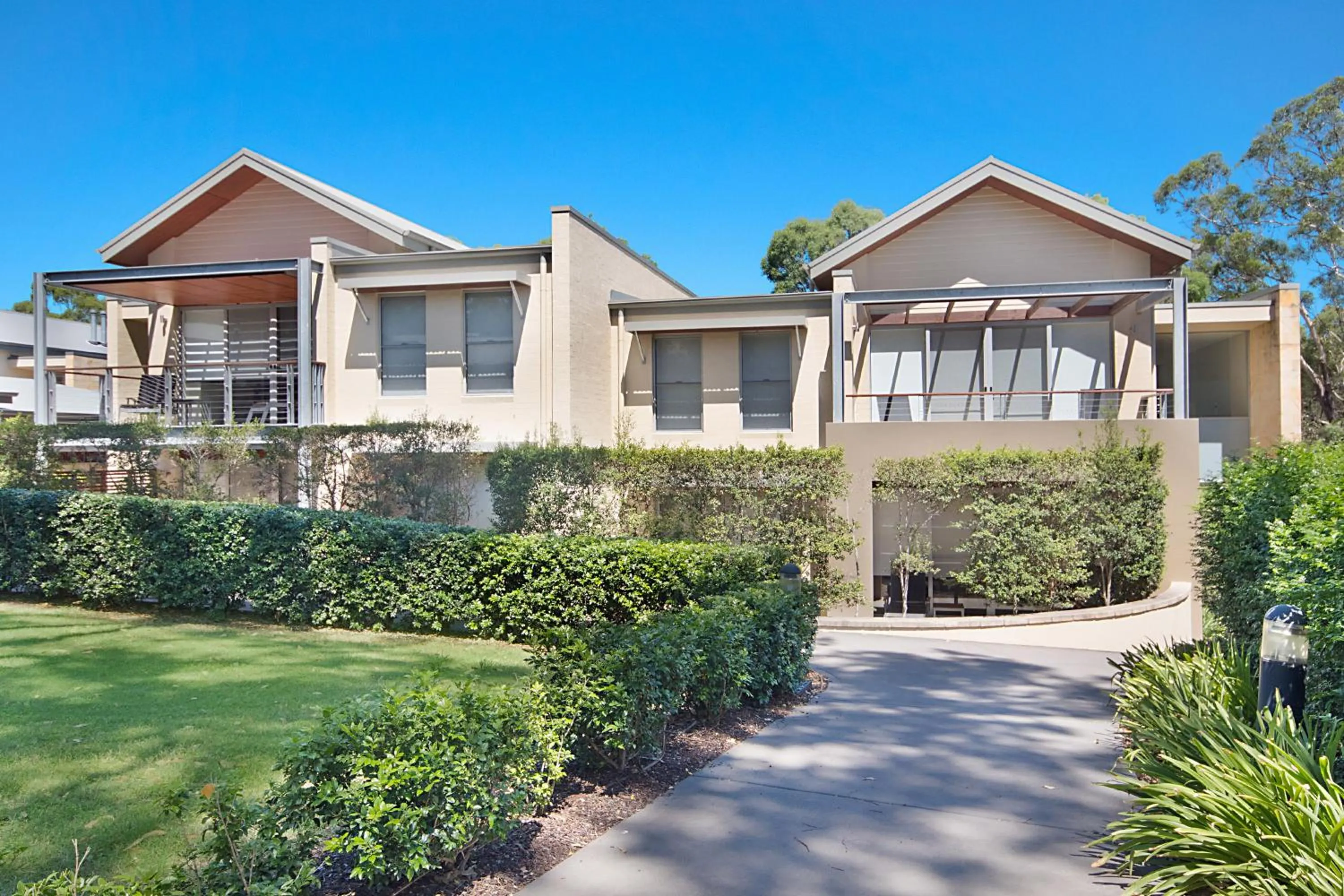 Property building in Peppers Hunter Valley - formerly Grand Mercure