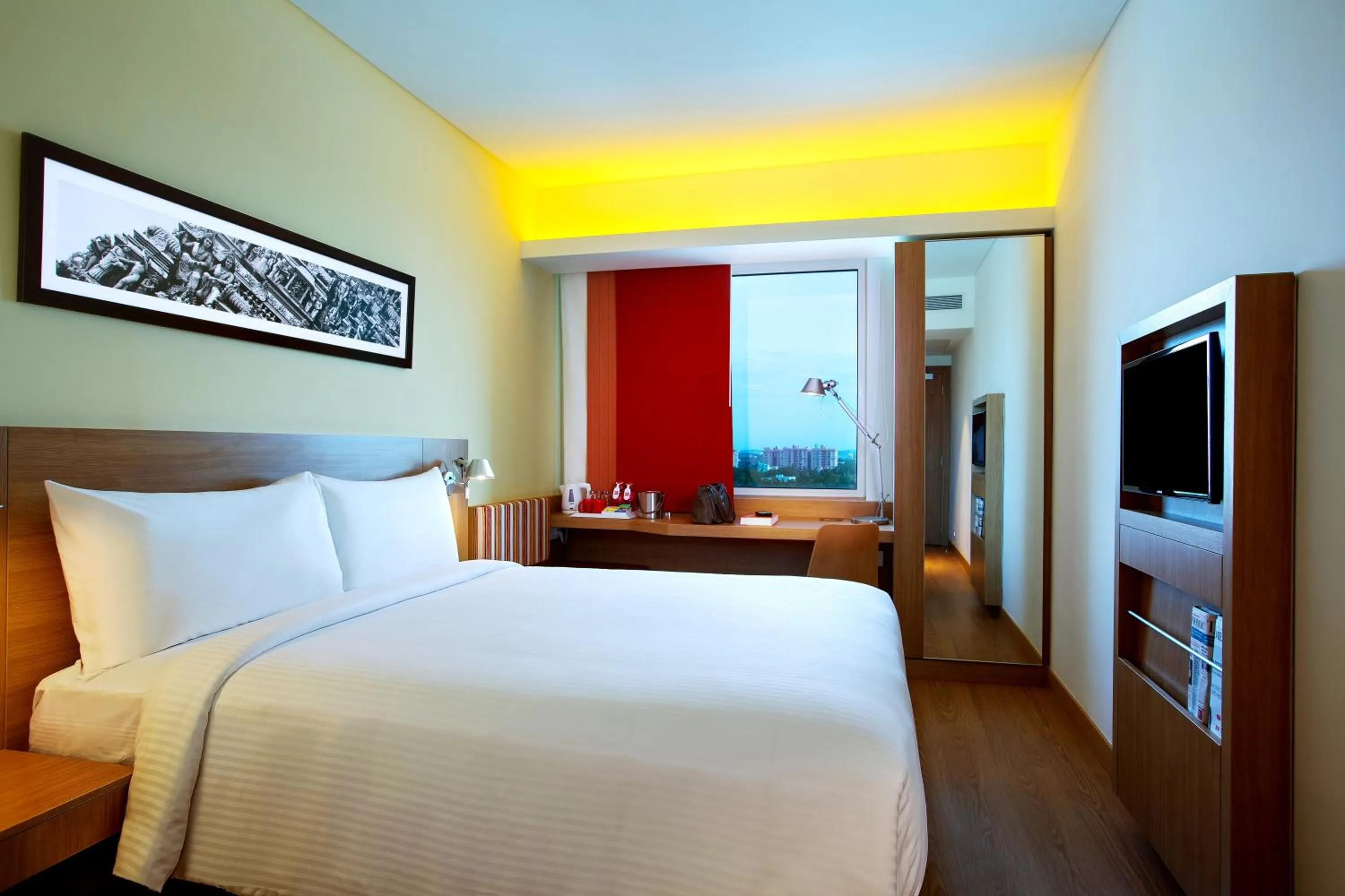 Bedroom, Bed in ibis Chennai Sipcot - An Accor Brand